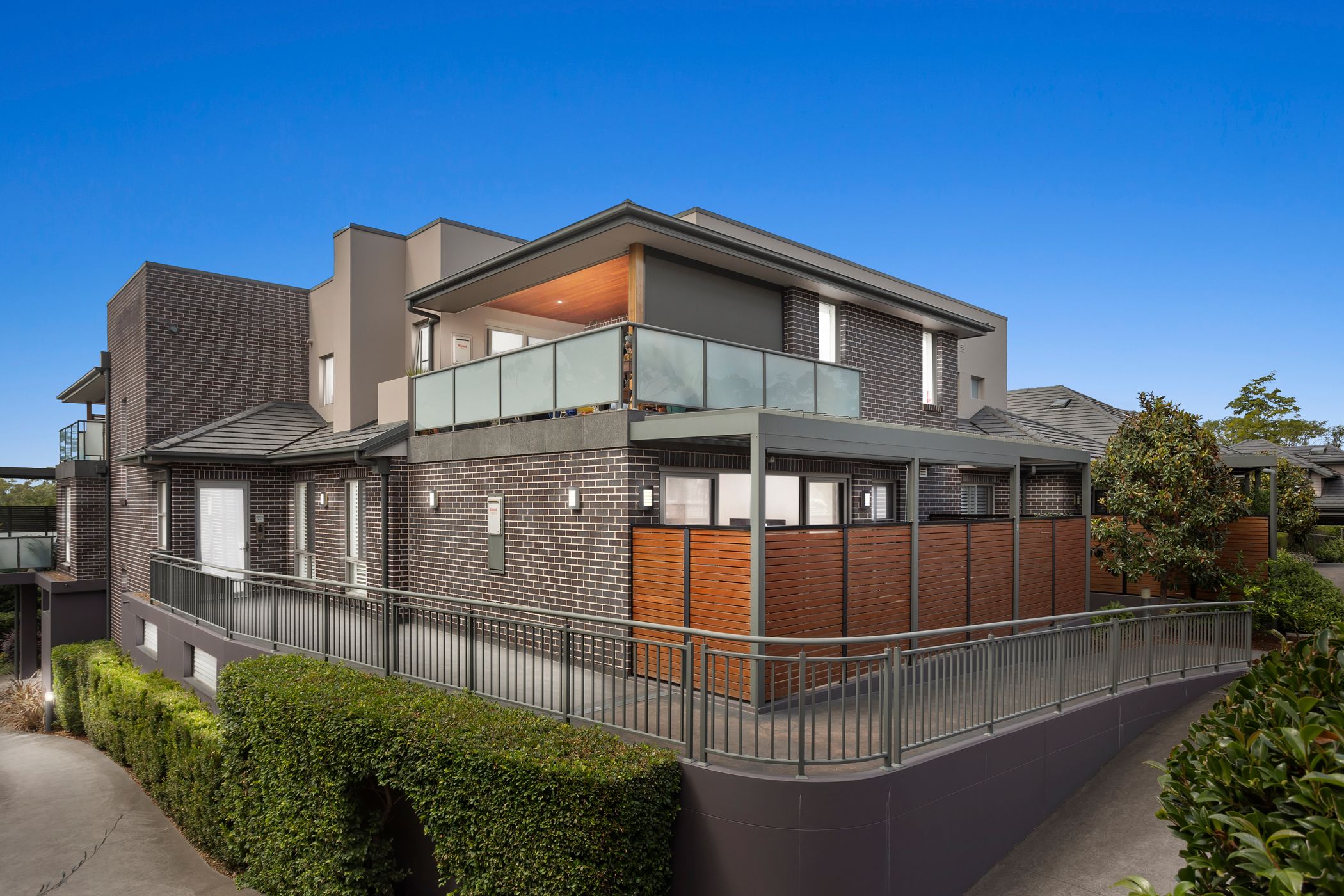 9/3-5 Copeland Road, Beecroft - Image 1