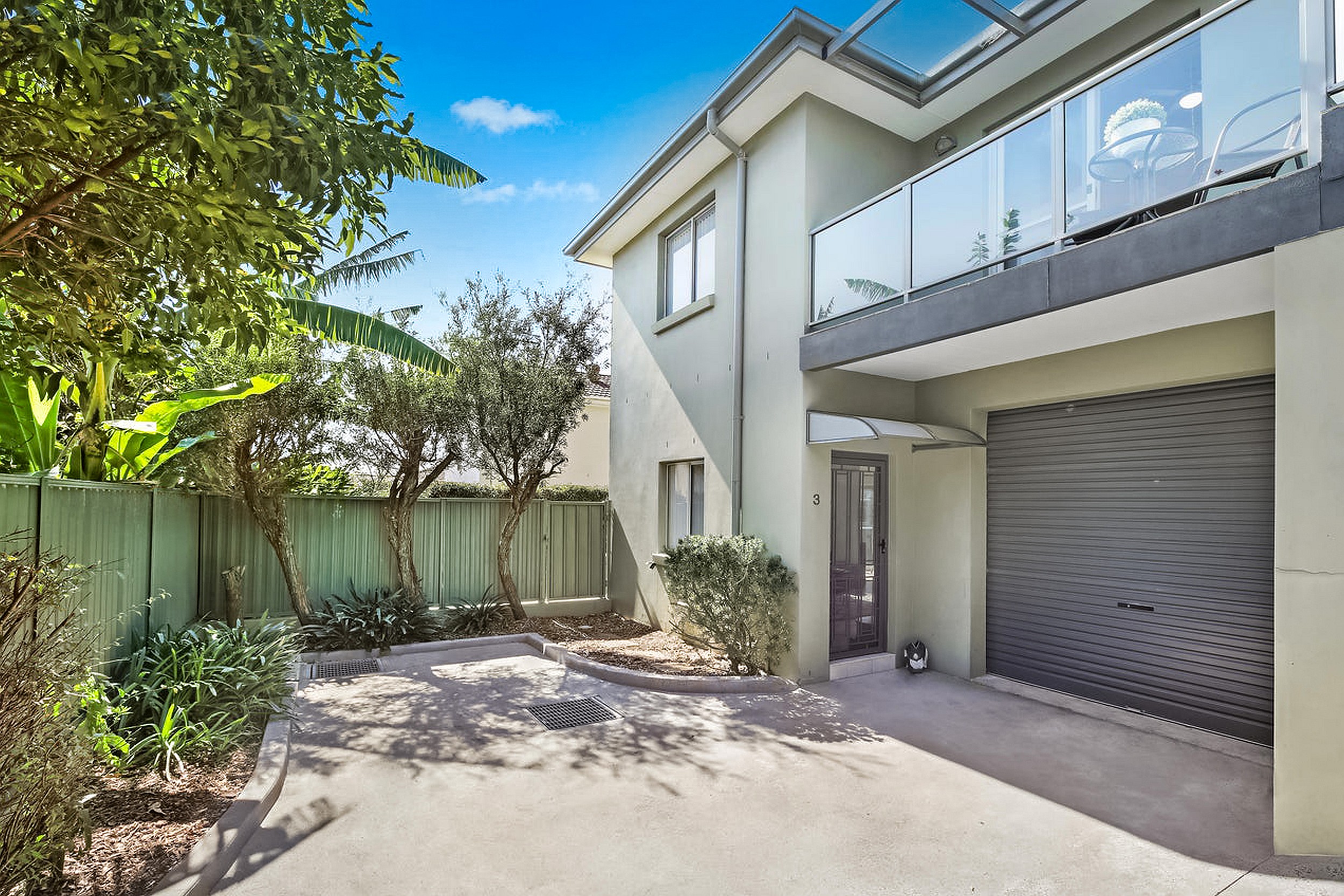 3/4 Moorah Avenue, Blue Bay - Image 1