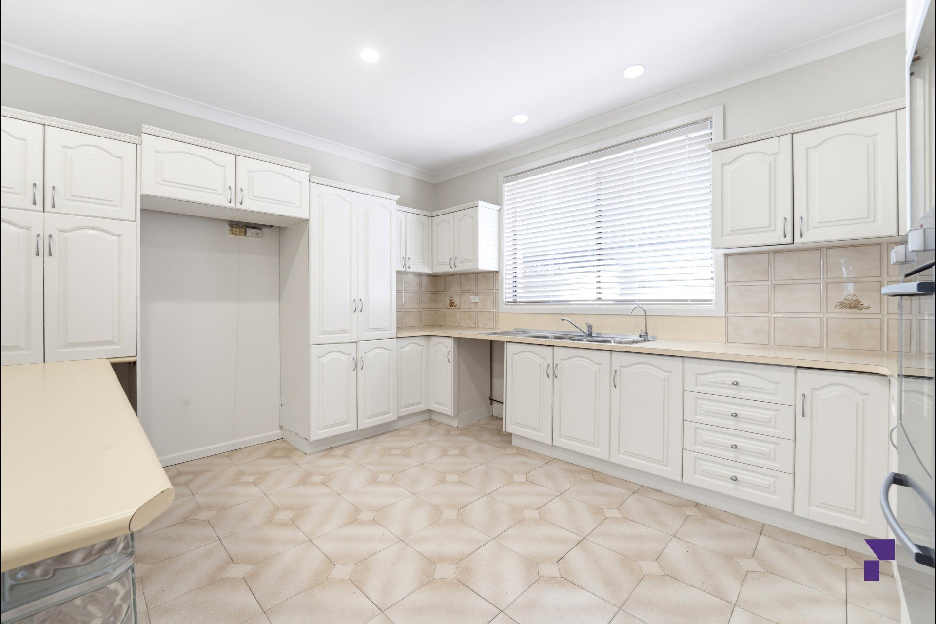 25 Omega Place, Greenacre Sold by Pace Property Agents - image 1
