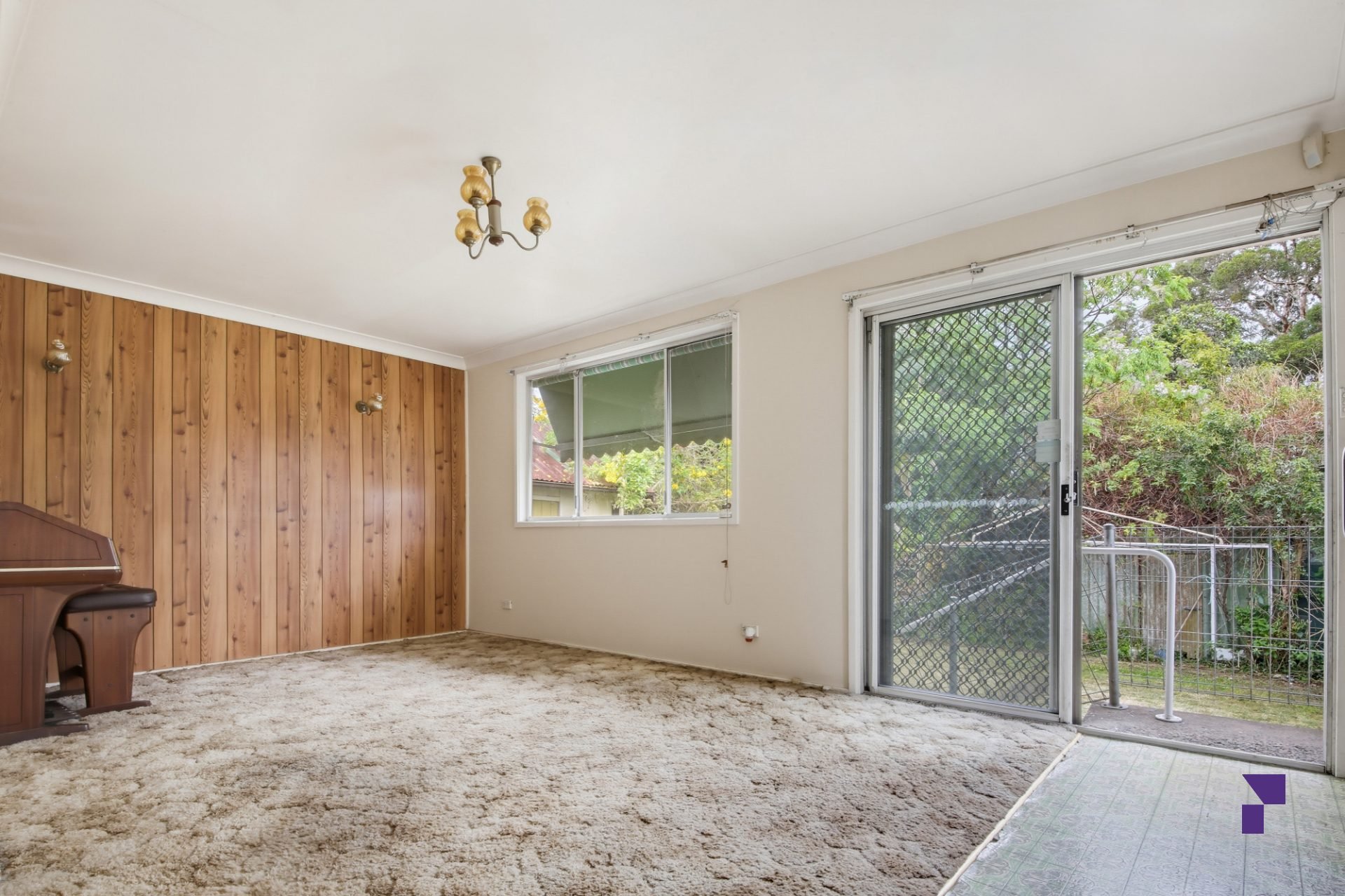 320 Waterloo Road, Greenacre Sold by Pace Property Agents - image 1