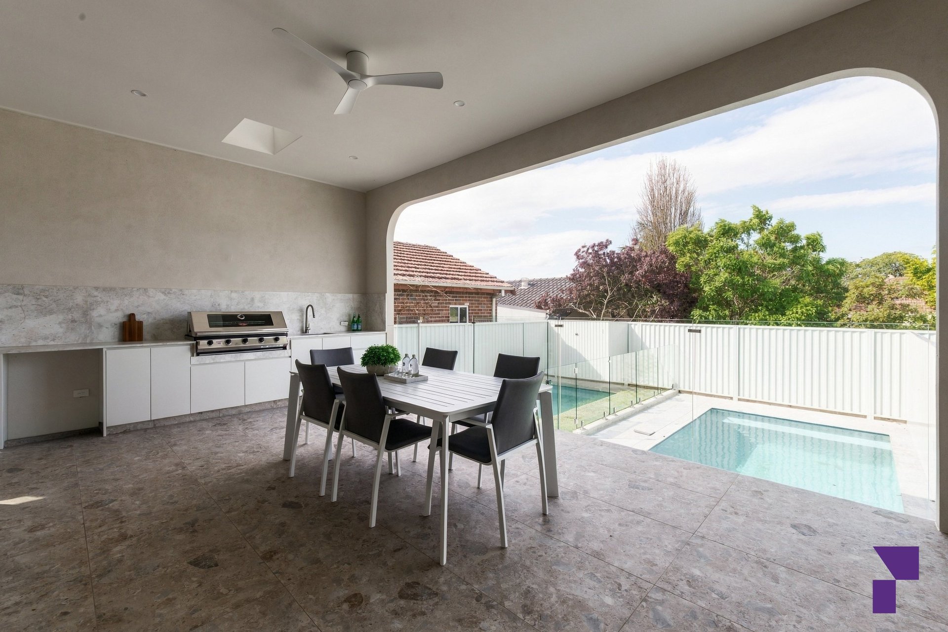 6a Pentland Avenue, Roselands For Sale by Pace Property Agents - image 1