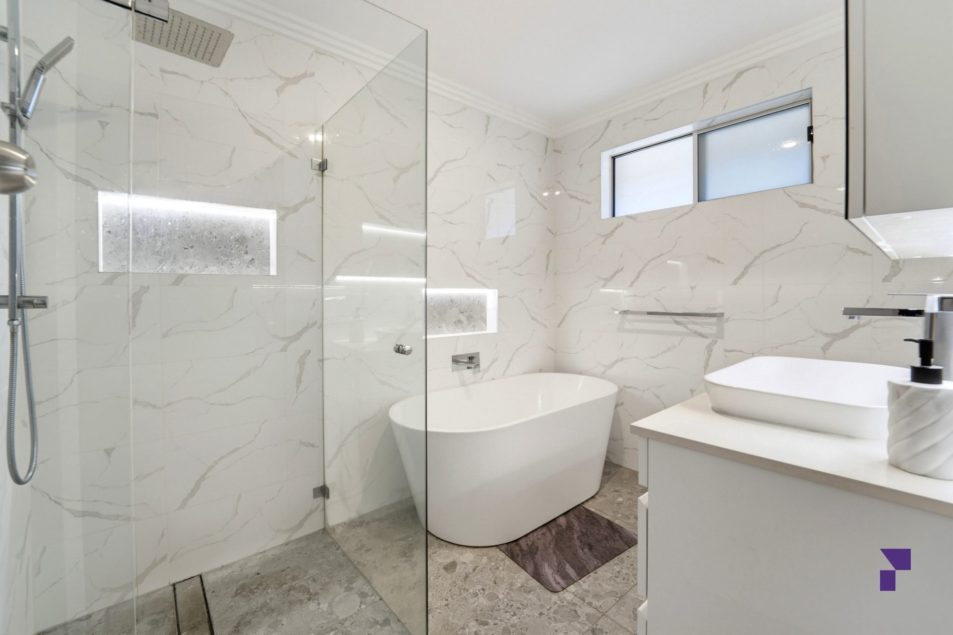 9 Goodwin Avenue, Mount Lewis Sold by Pace Property Agents - image 1