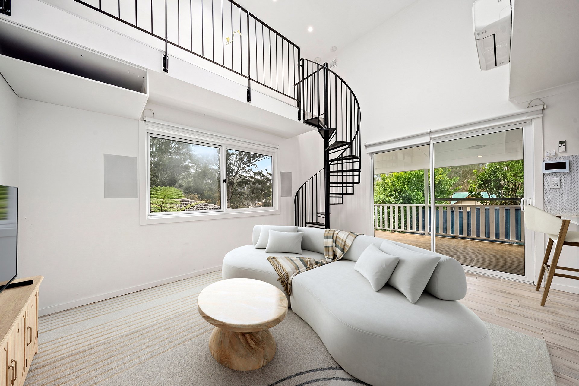 39 Tunnel Road, Helensburgh For Sale by Laurence Morgan Real Estate