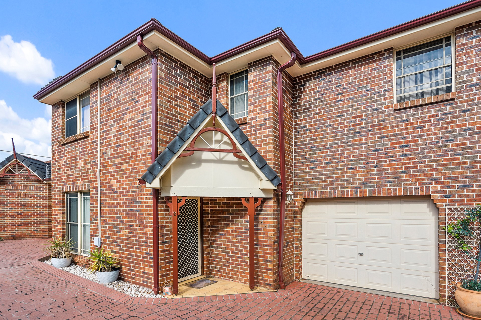 2/29 Francis Street, Corrimal For Sale by Laurence Morgan Real Estate