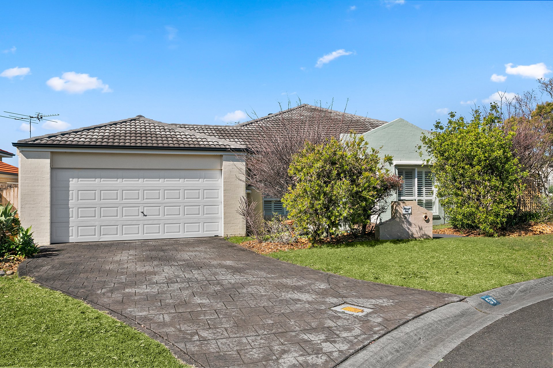 57 Blueberry Circuit, Woonona Sold by Laurence Morgan Real Estate
