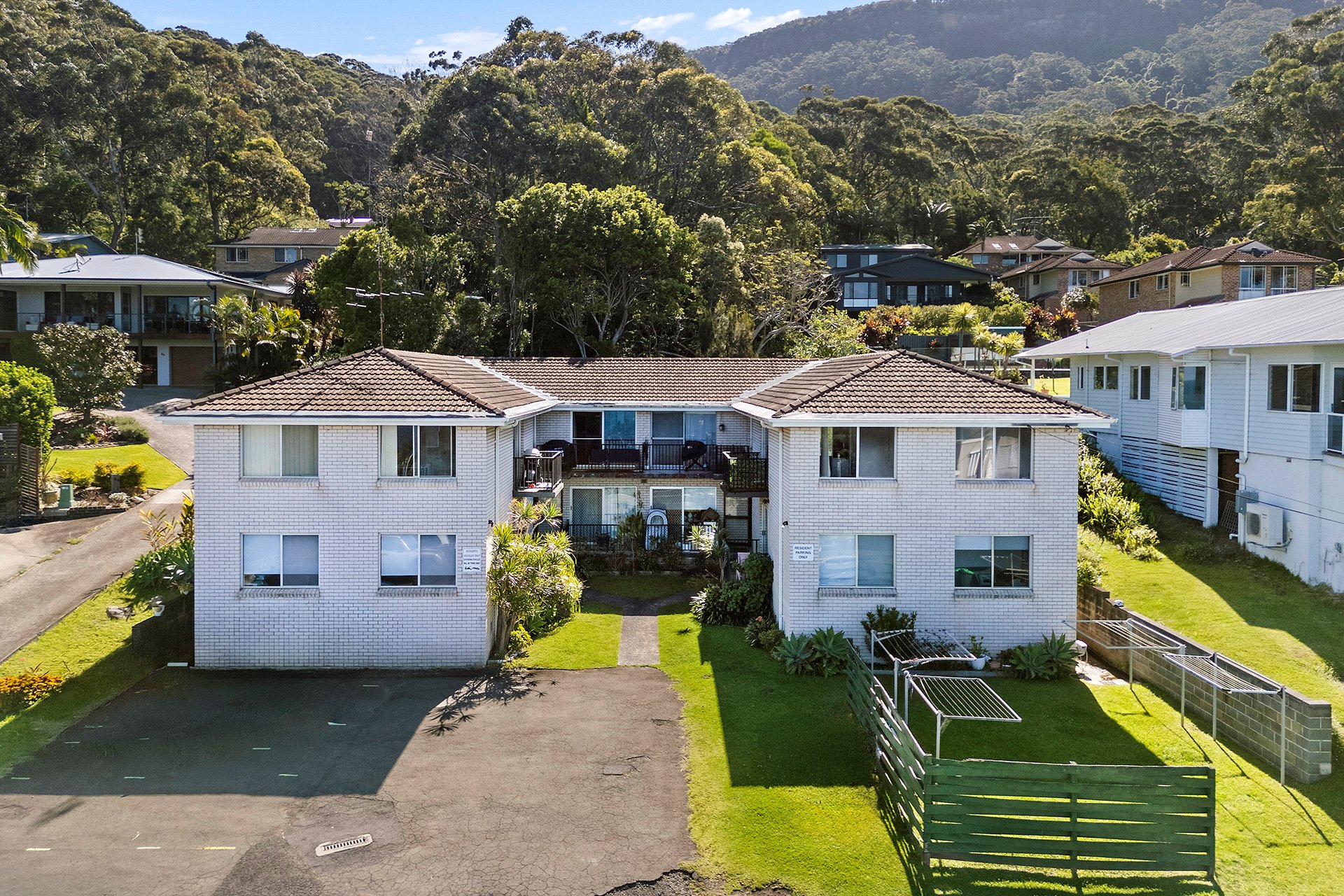 2/56 Broadridge Street, Wombarra For Sale by Laurence Morgan Real Estate - image 2