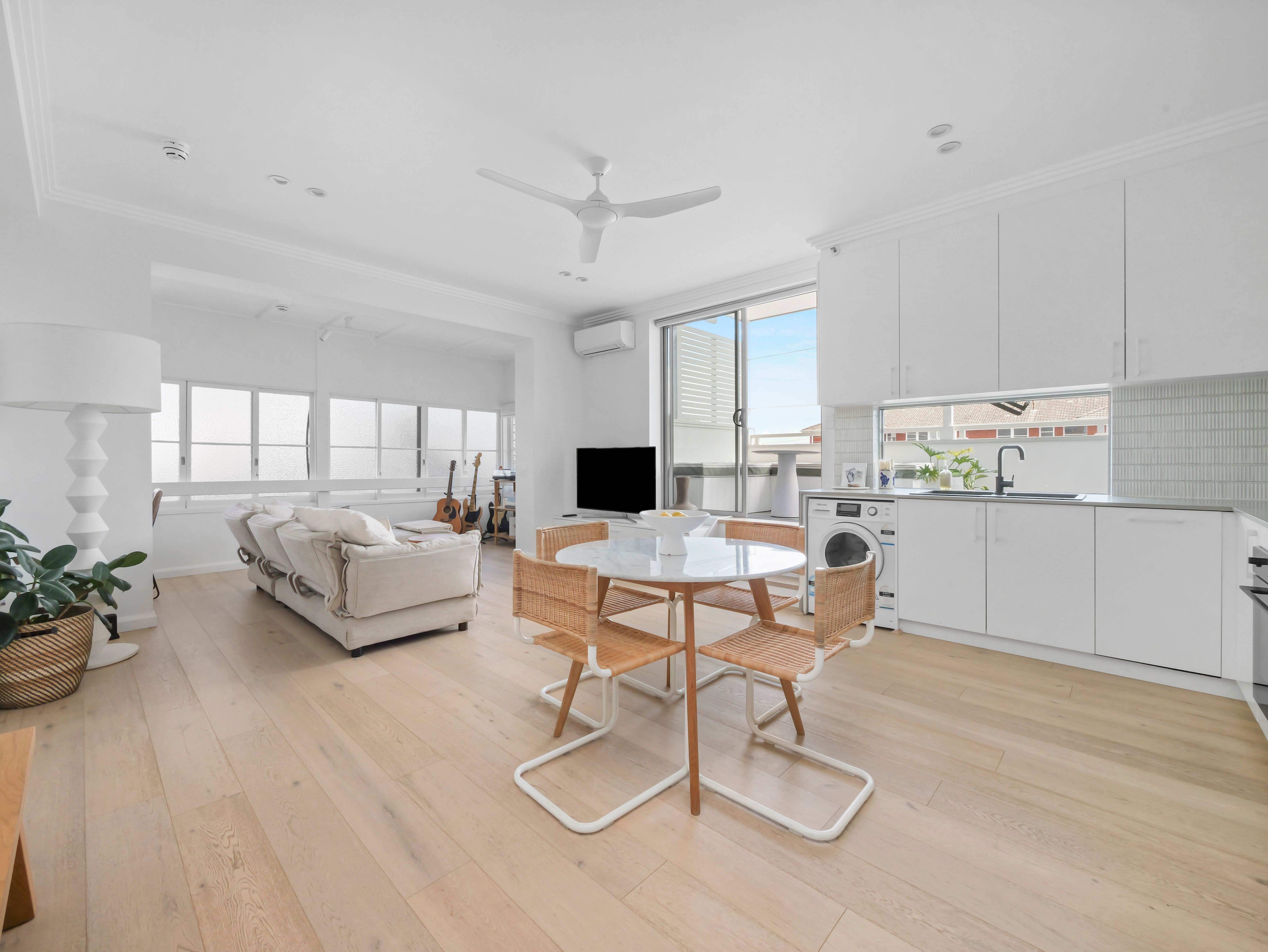 Unit 3/100 Dudley Street