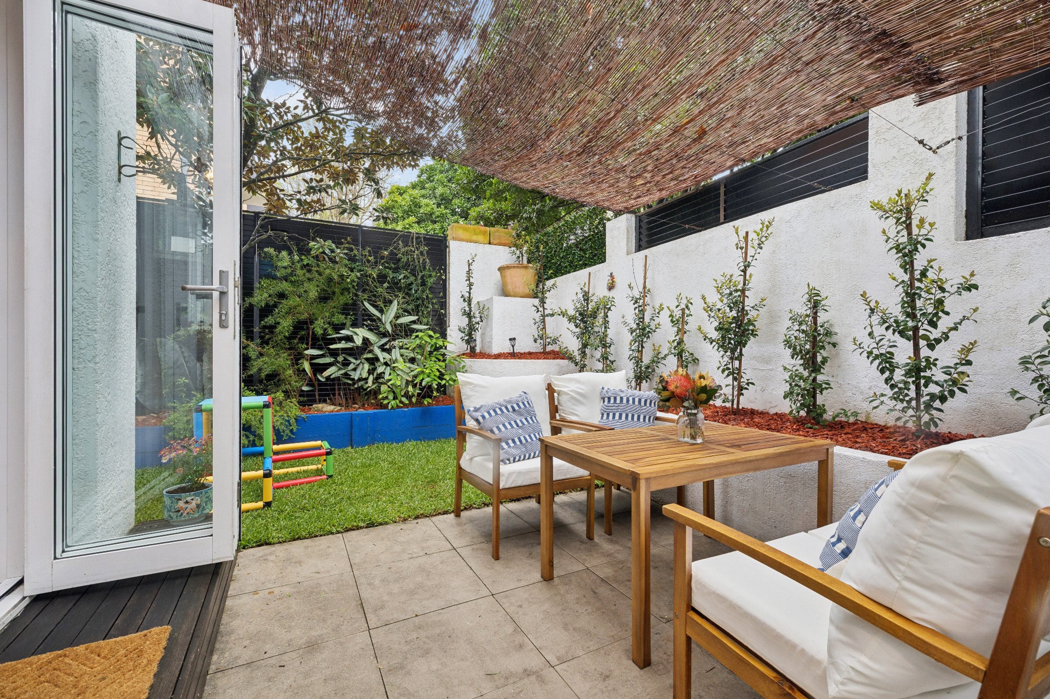 1/156 Oberon Street