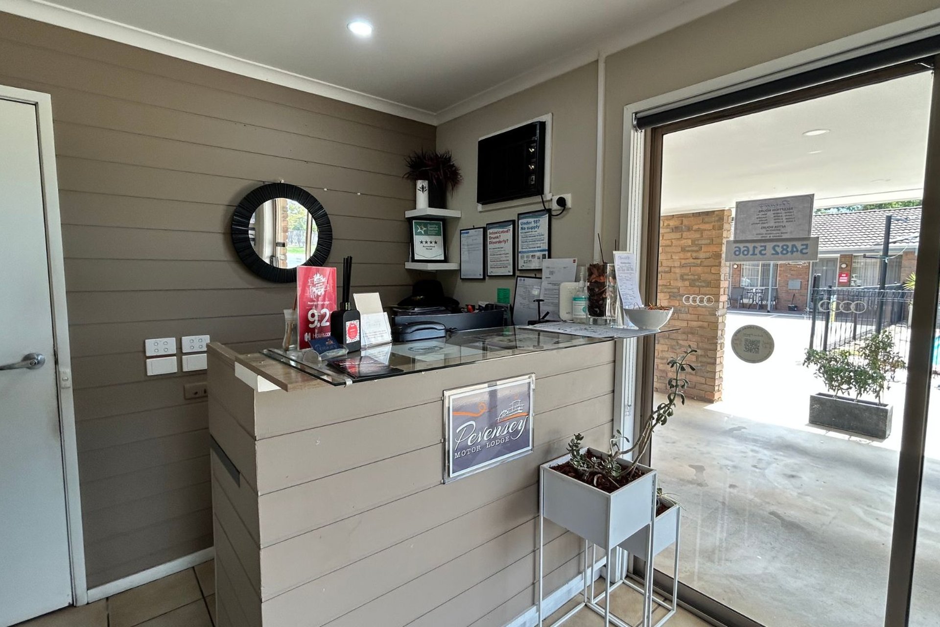 d - Pevensey Motor Lodge