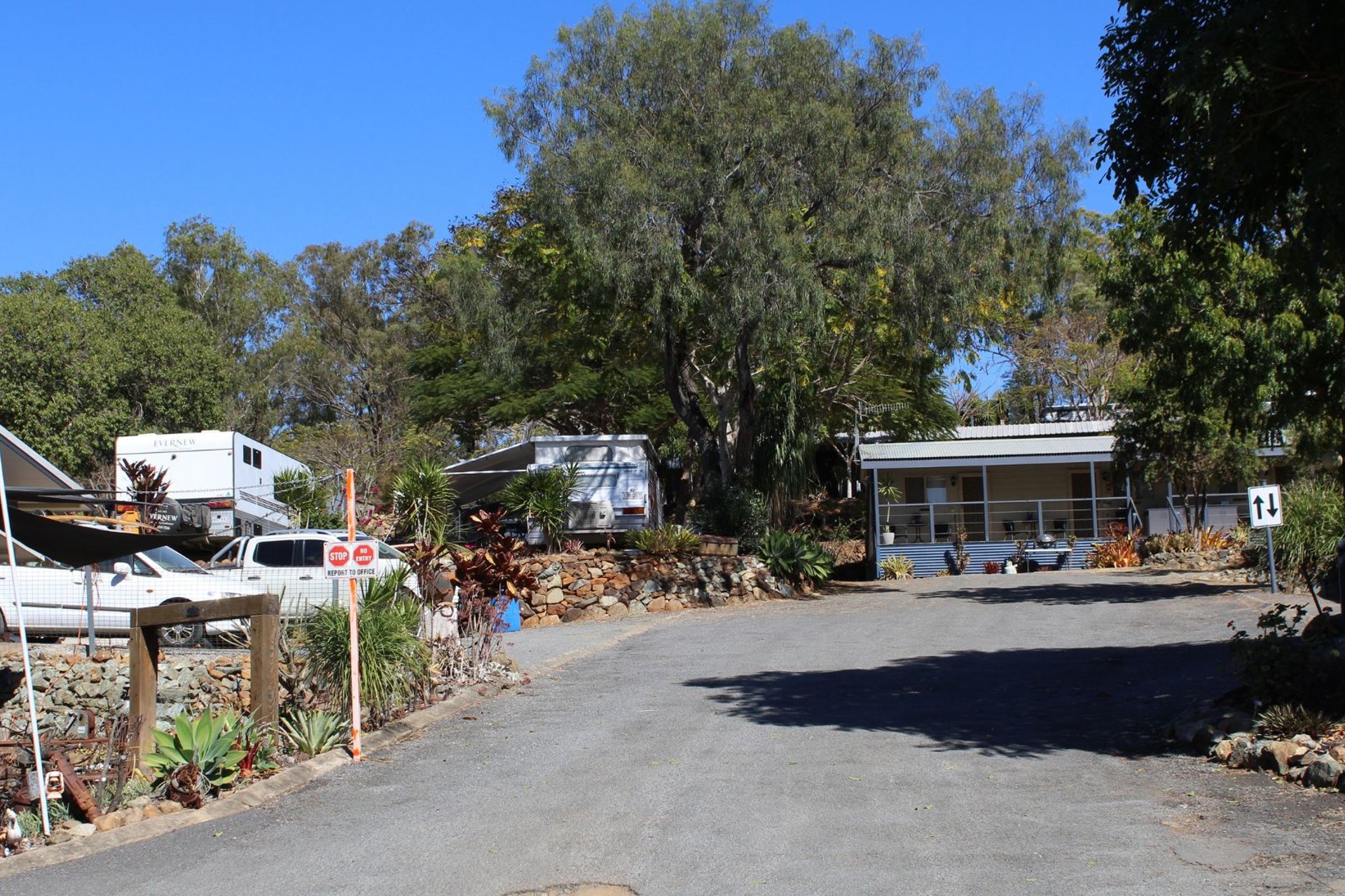 e - Silver Wattle Caravan Park