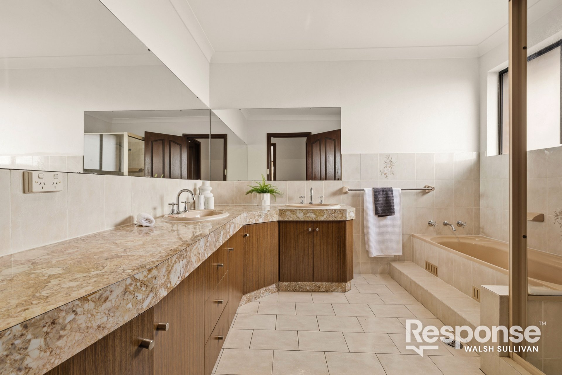 17 Batavia Place, Baulkham Hills Auction by ResponseRE - image 1