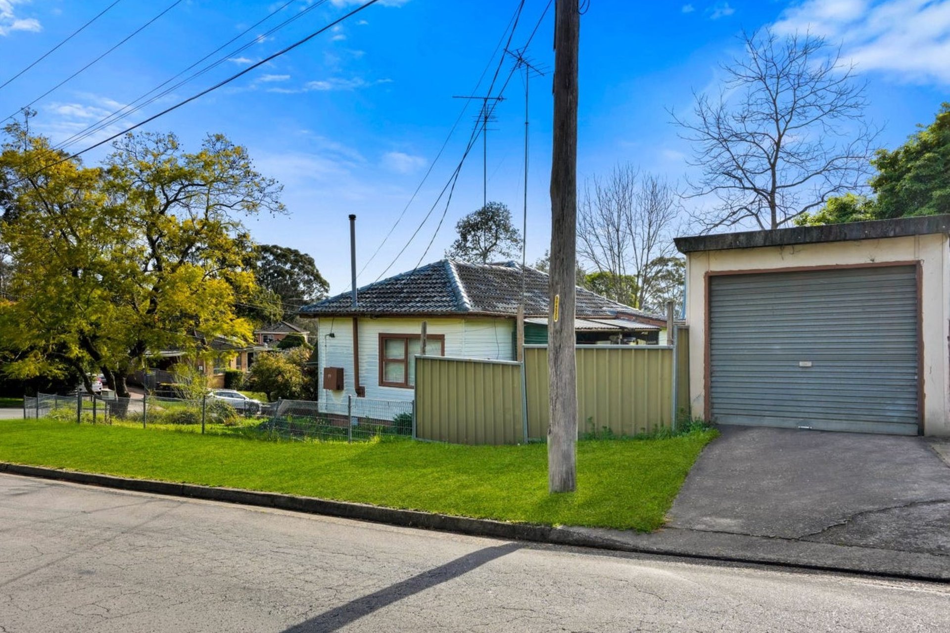 19 Hillcrest Avenue, Penrith For Sale by ResponseRE - image 1