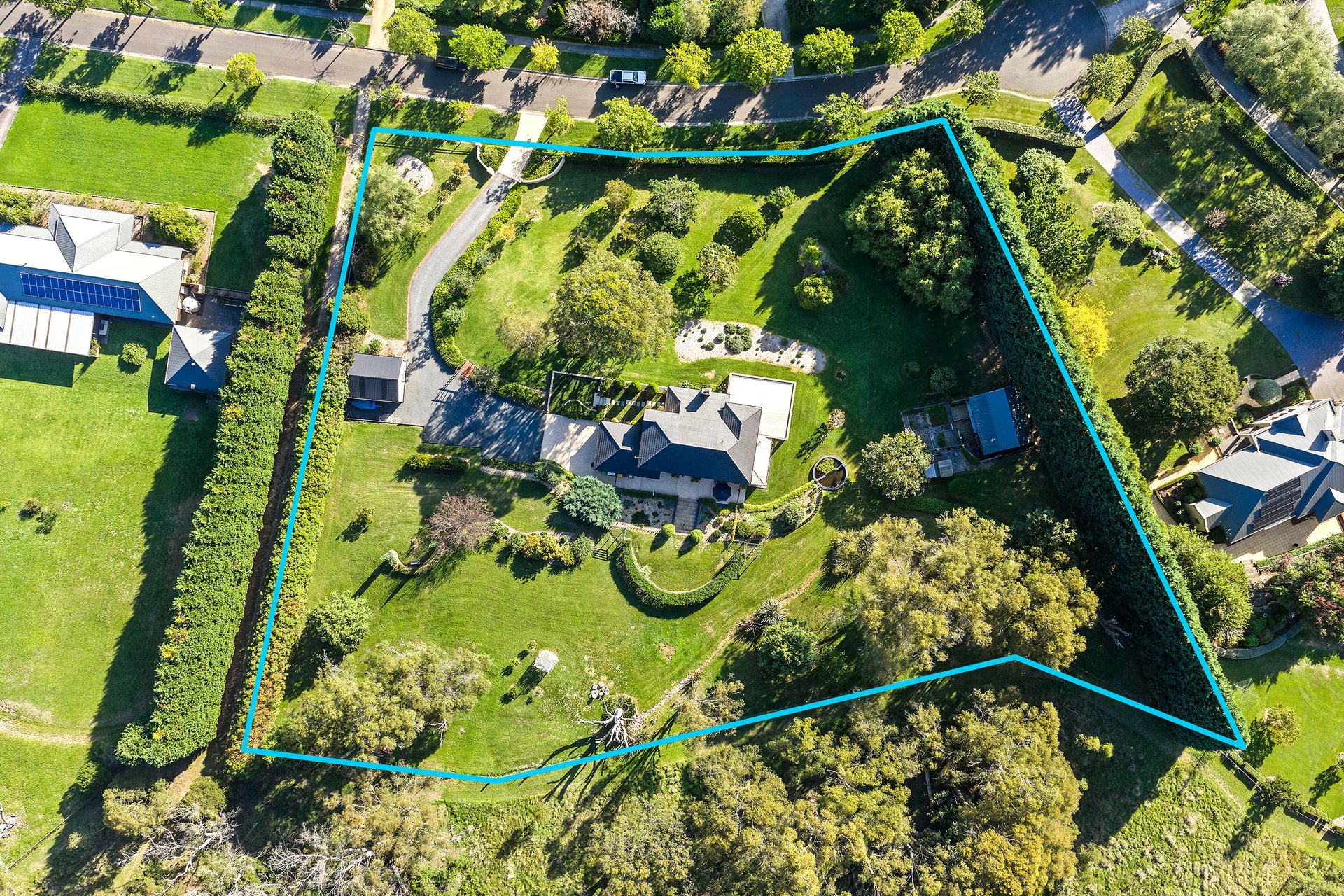 13 Carisbrooke Row, Bowral For Sale by Sydney Sotheby's International Realty - image 25