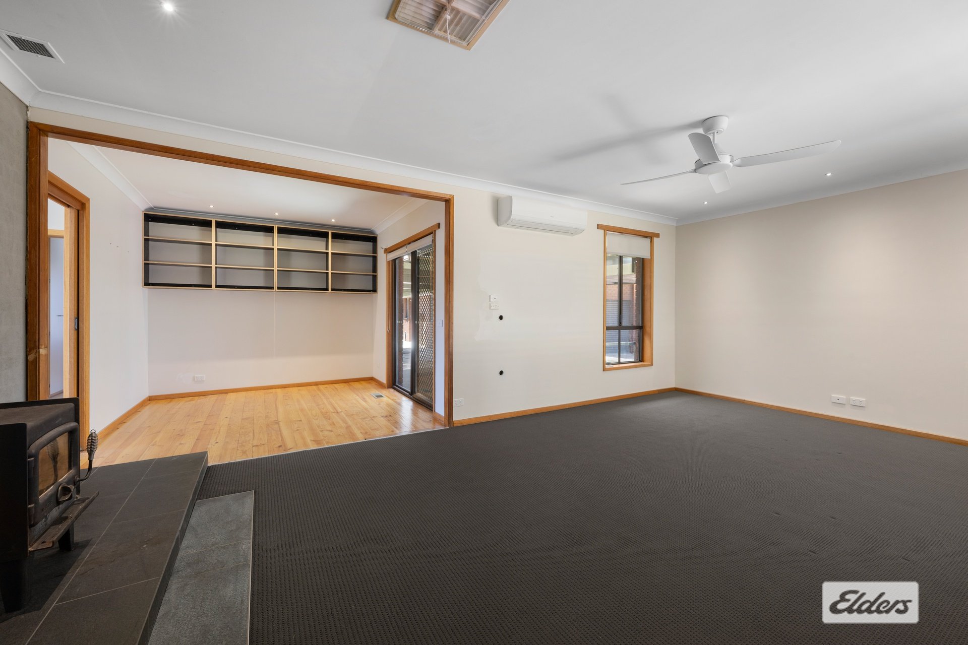 6 Poplar Street — photo from Elders Real Estate Albury/Wodonga