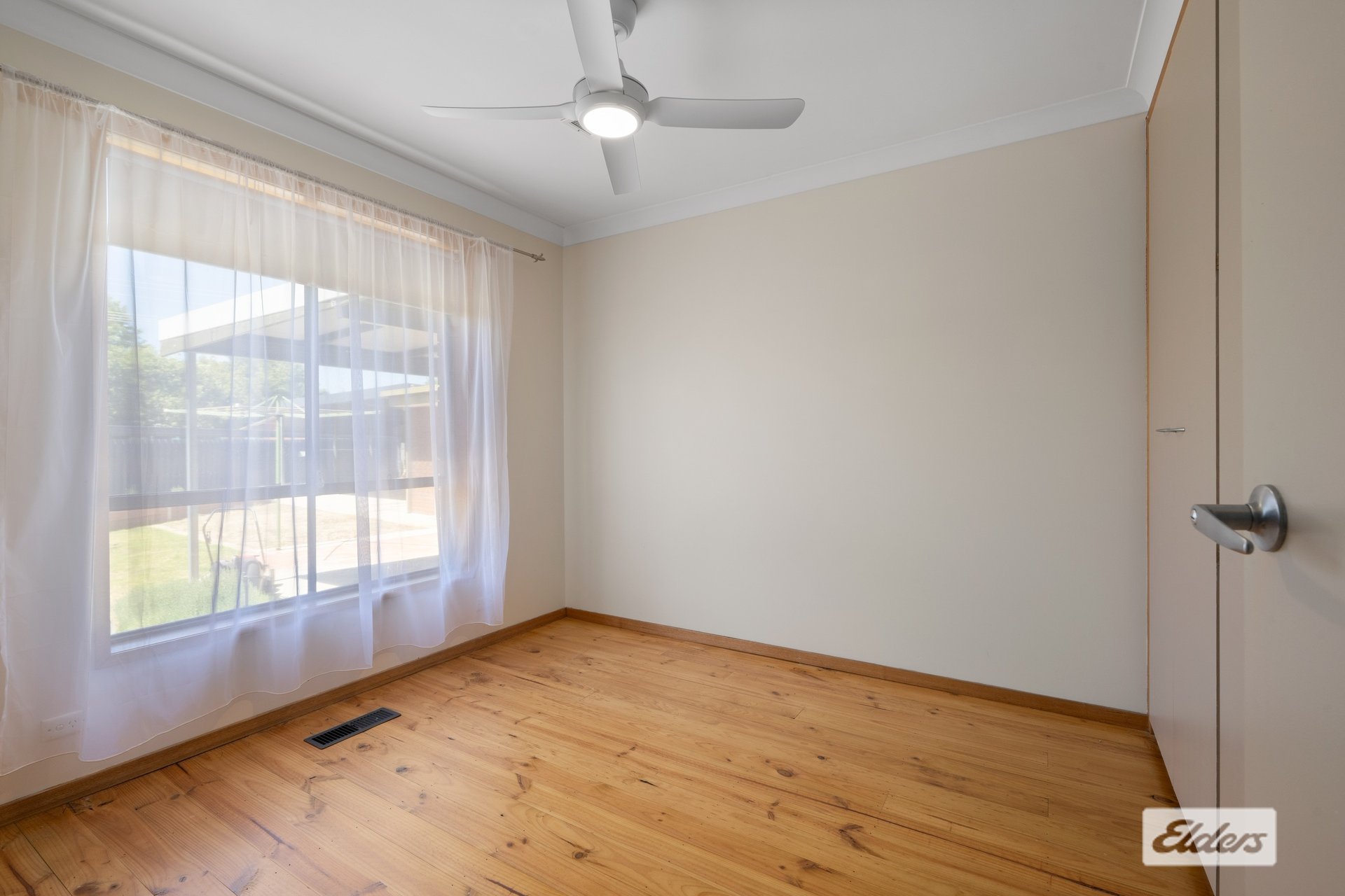 6 Poplar Street — photo 6 of 10