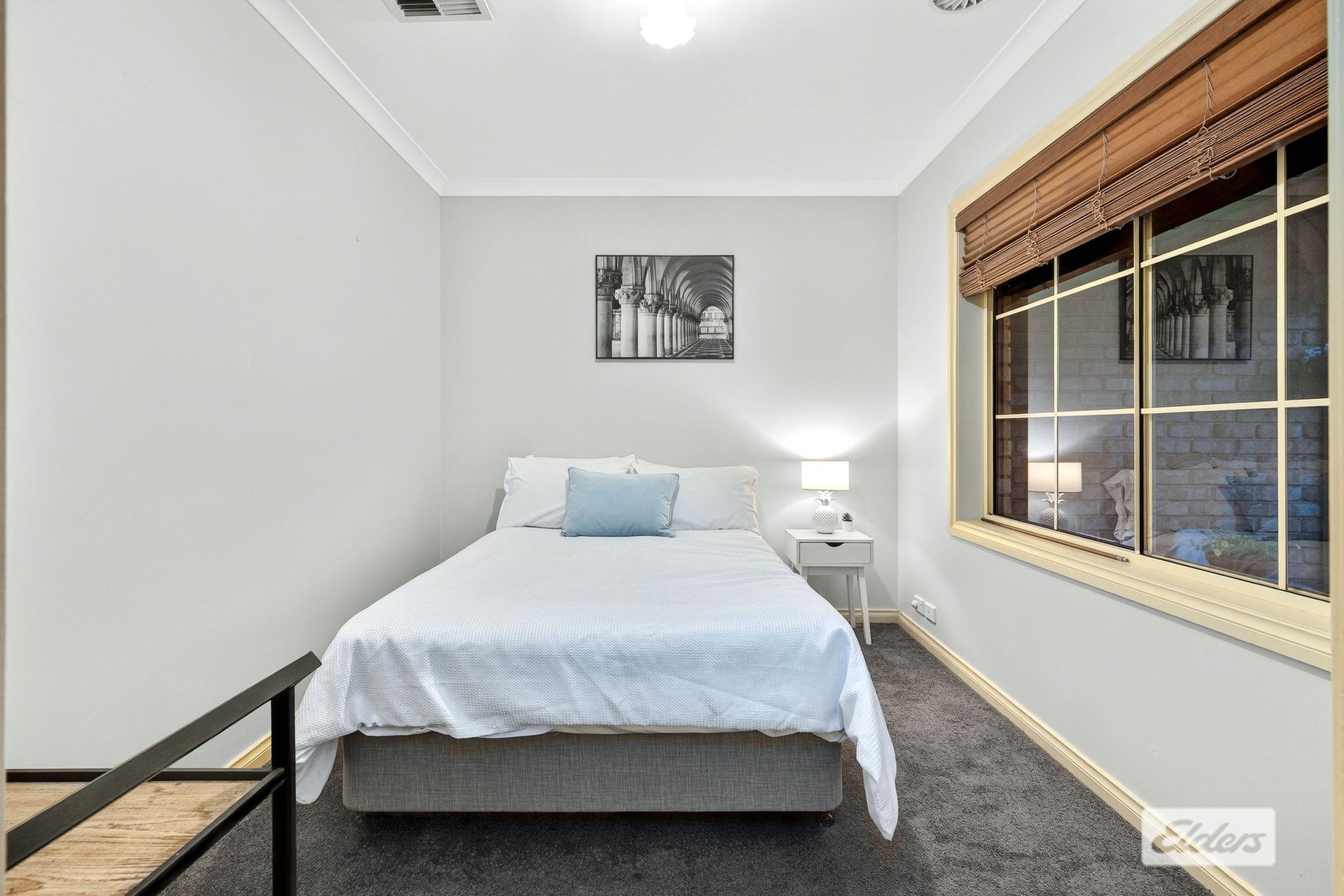 38 Avondale Drive — photo 9 of 10
