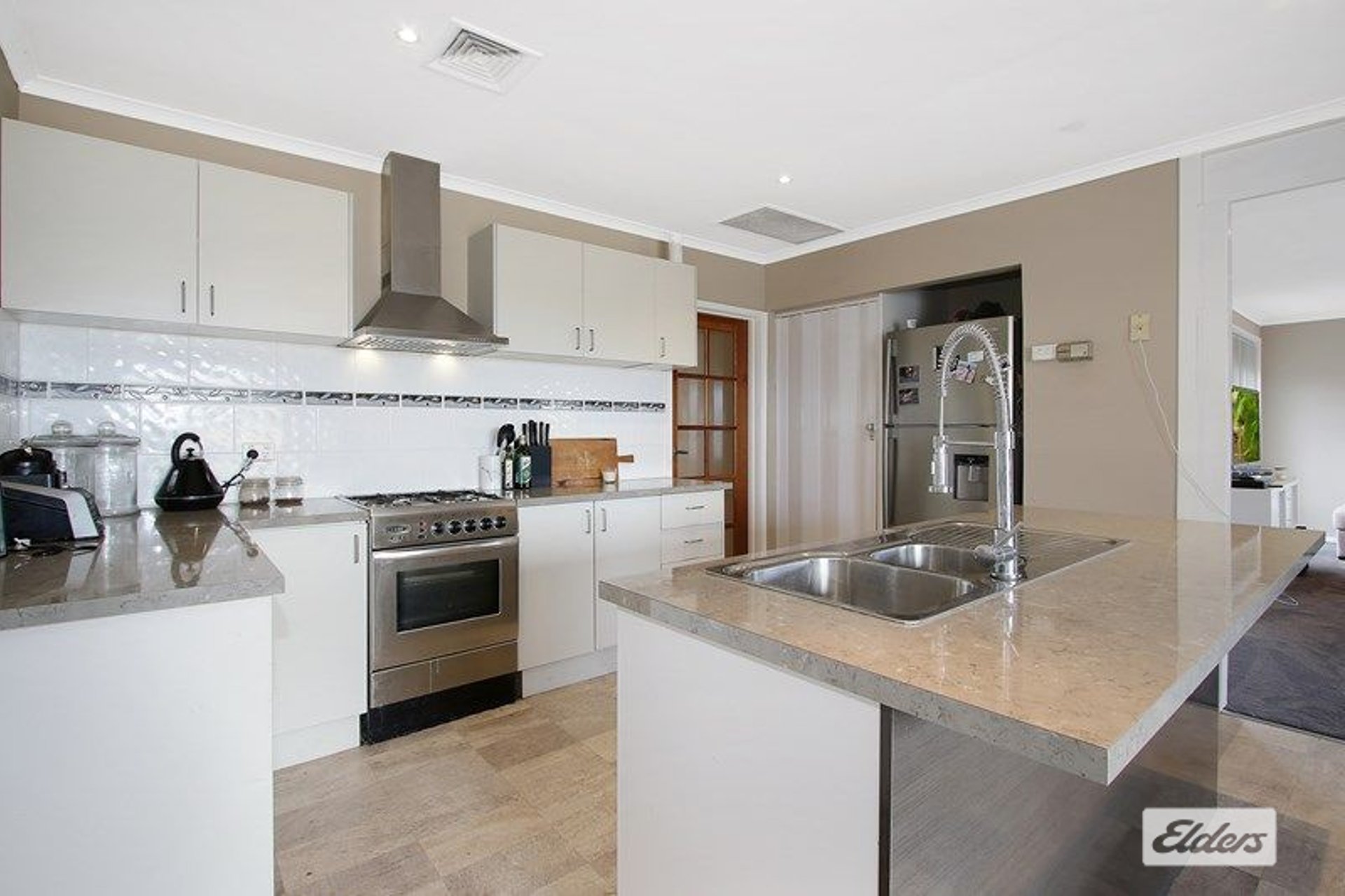 5 Sofia Court — photo from Elders Real Estate Albury/Wodonga