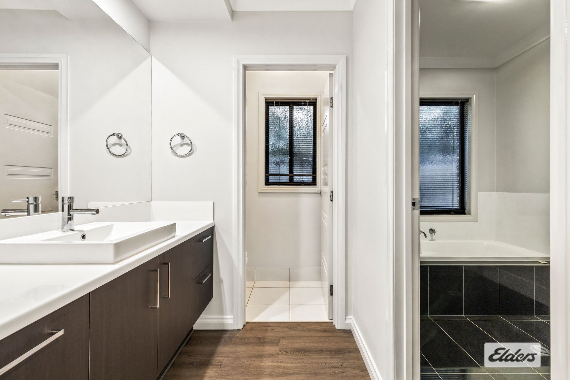 11 Princeton Court — photo 10 of 10