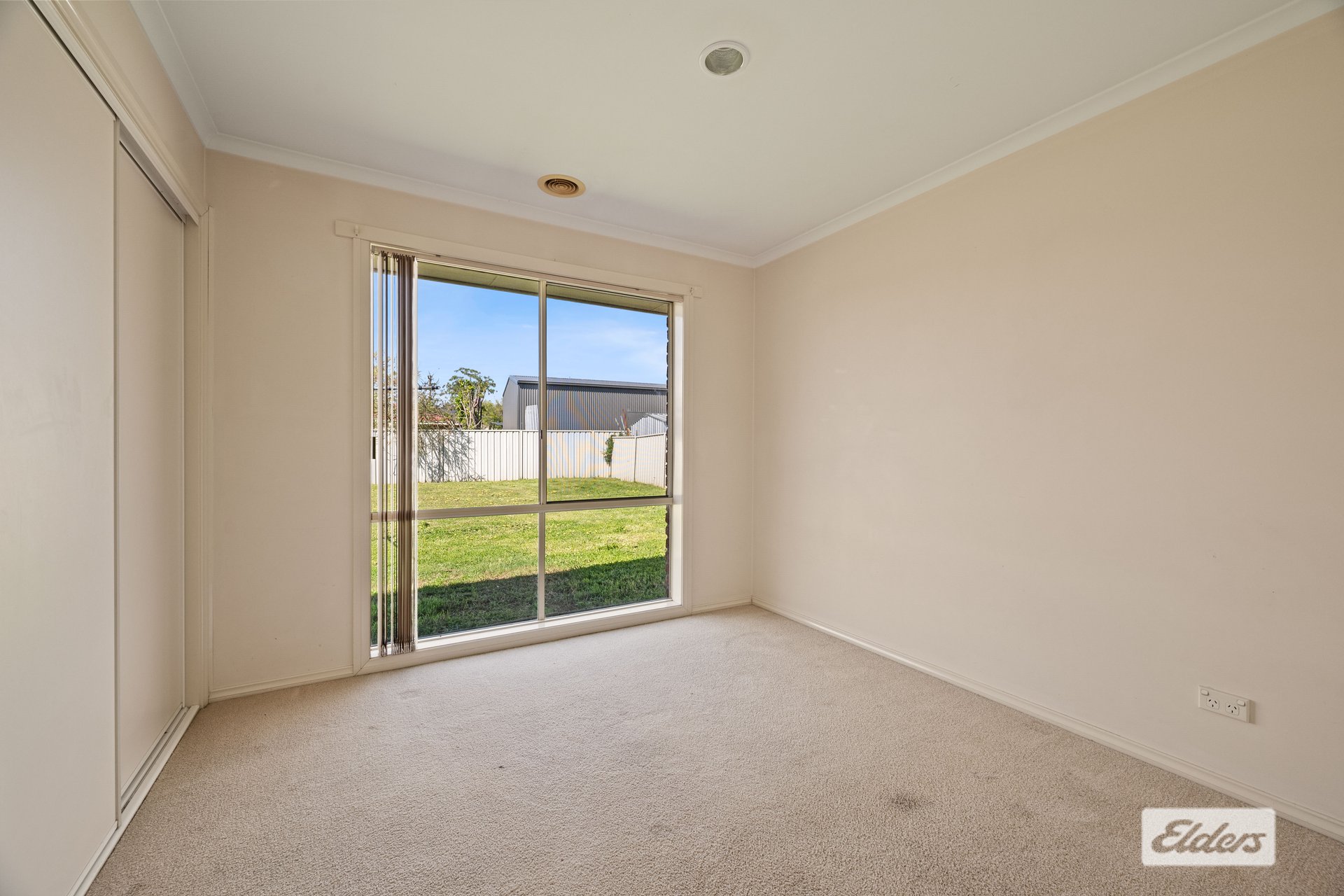 34 Koetong Crescent — photo 9 of 10
