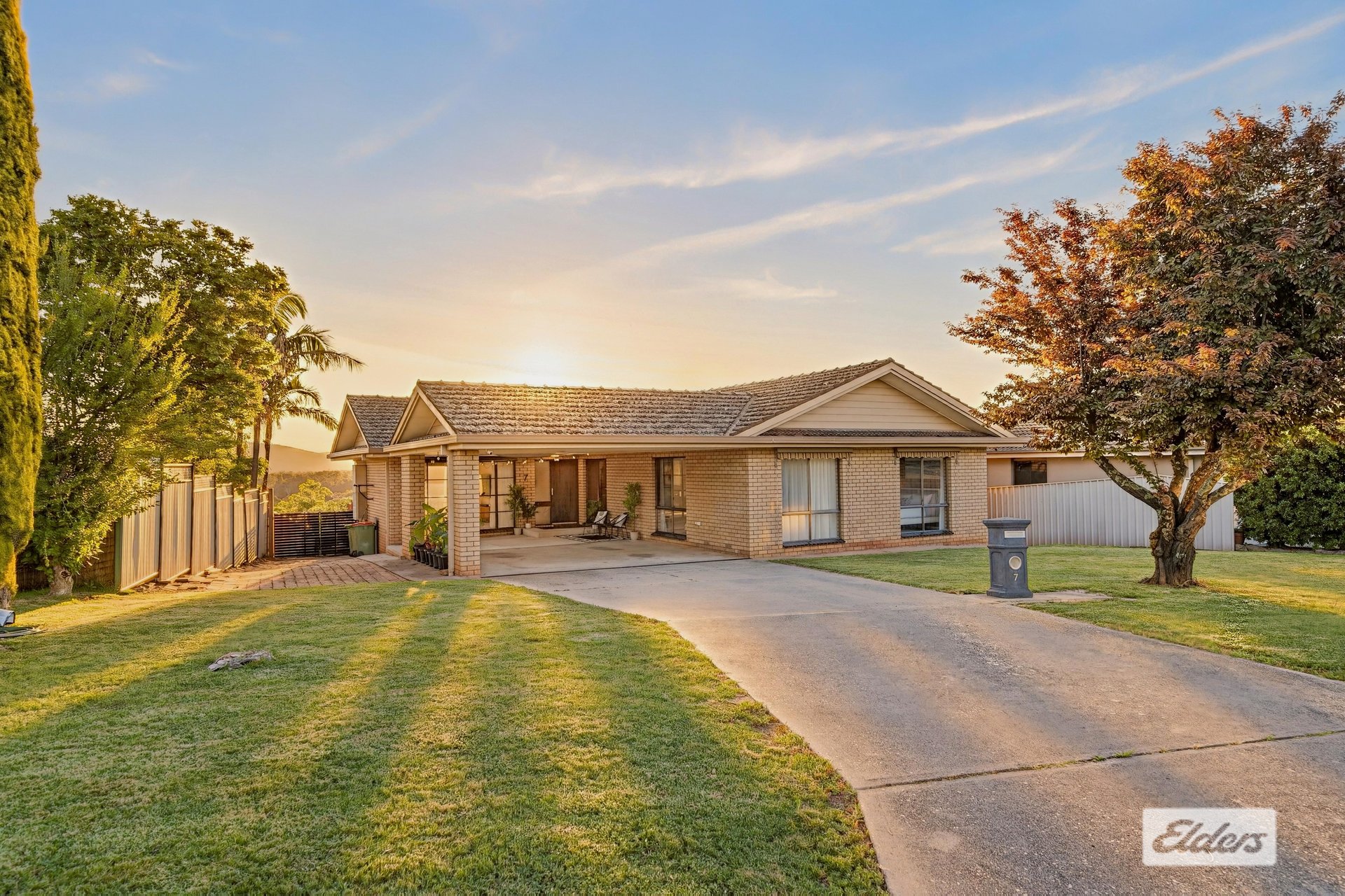 7 Western View Drive, West Albury, NSW, 2640