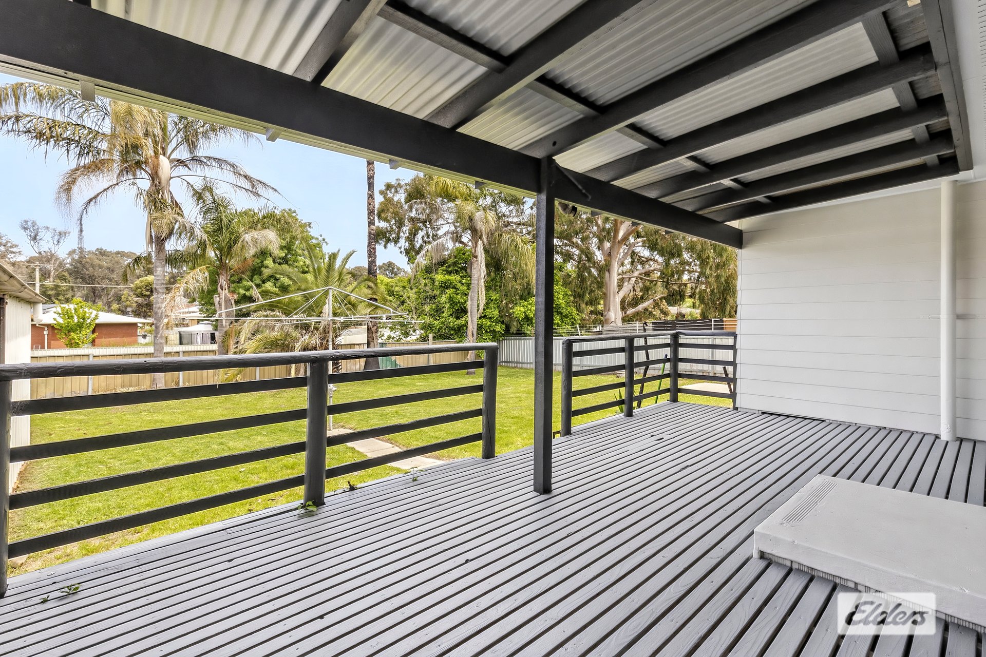 553 Byron Street — photo 10 of 10