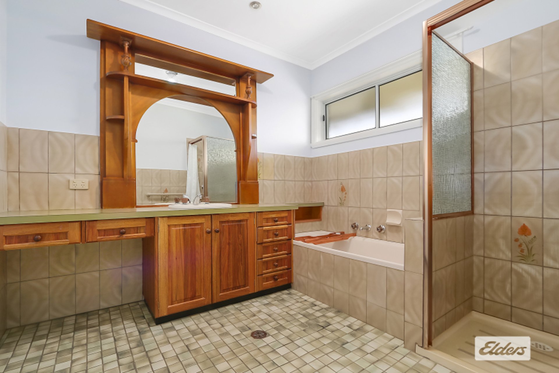 7 Sans Souci Drive — photo 6 of 8