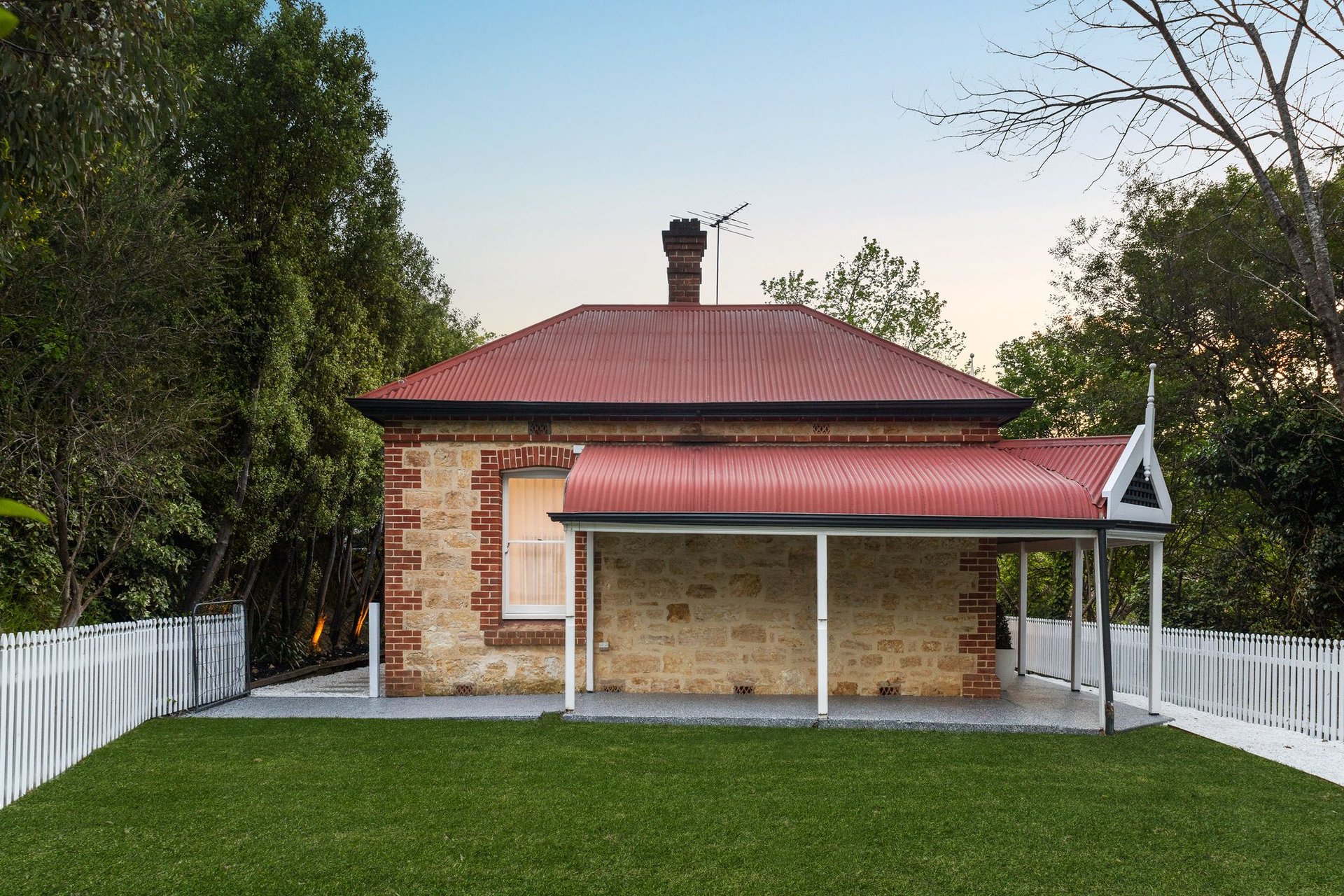 57 Sturt Valley Road, Stirling