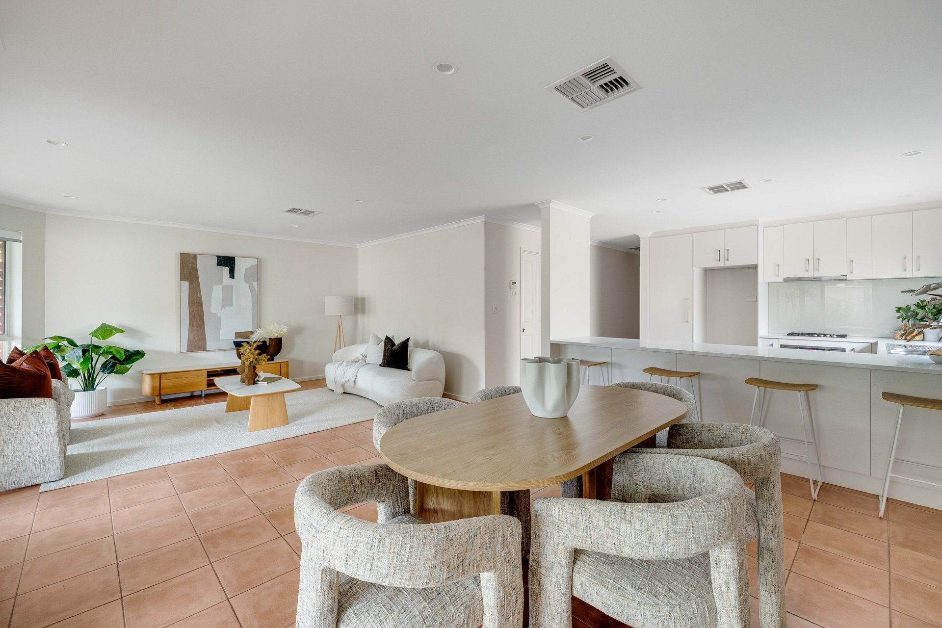 19 Young Street, Allenby Gardens