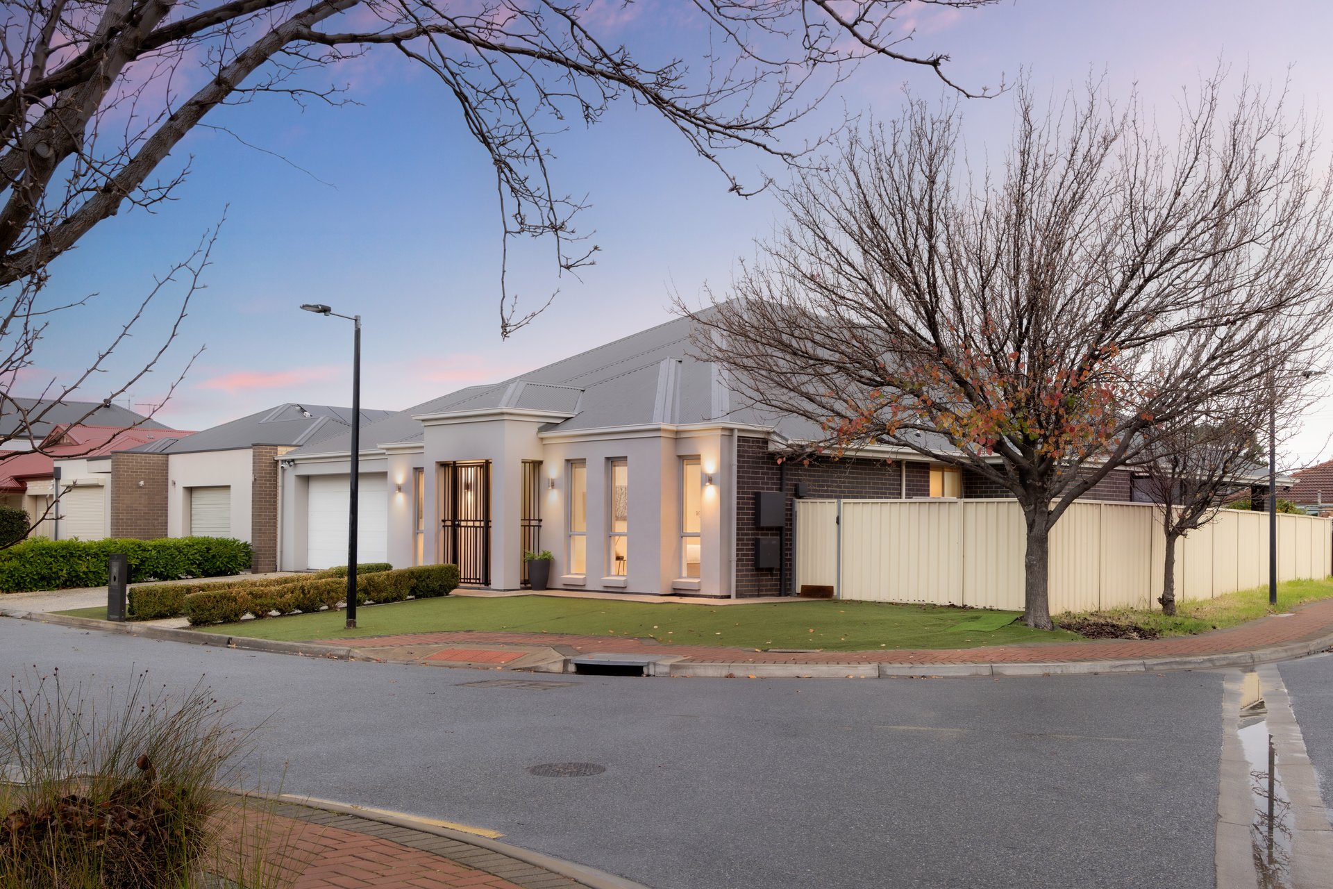 2 Warner Avenue, Findon