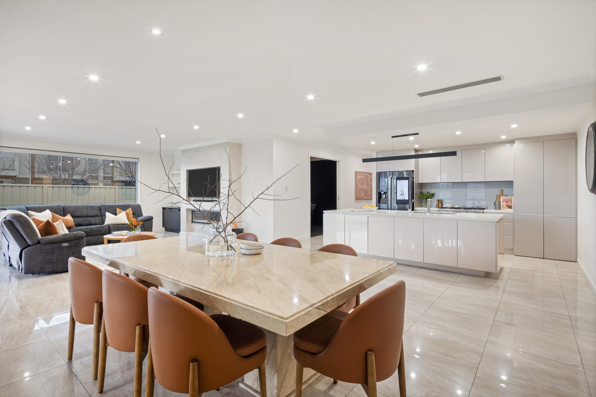 2 Warner Avenue, Findon