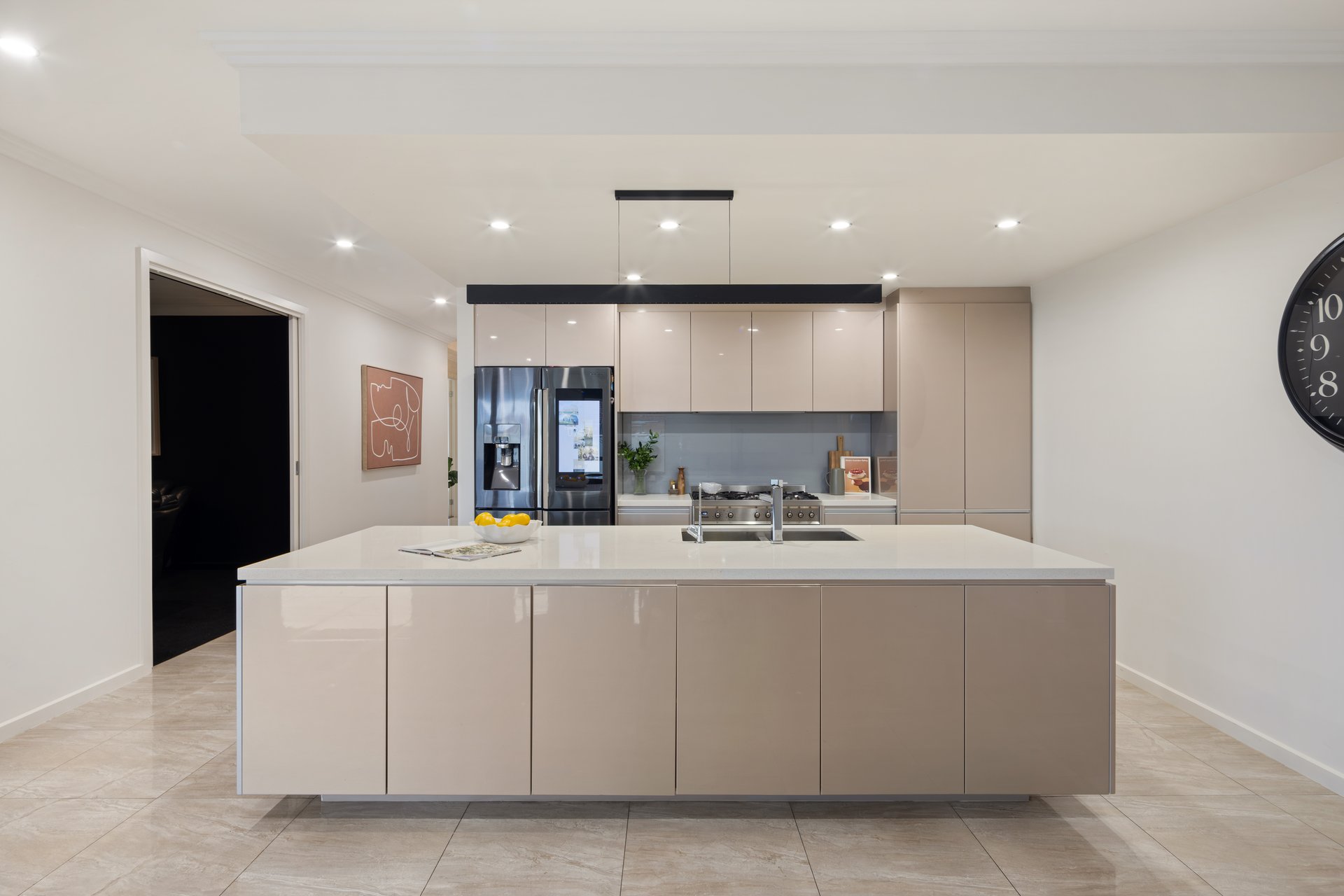 2 Warner Avenue, Findon