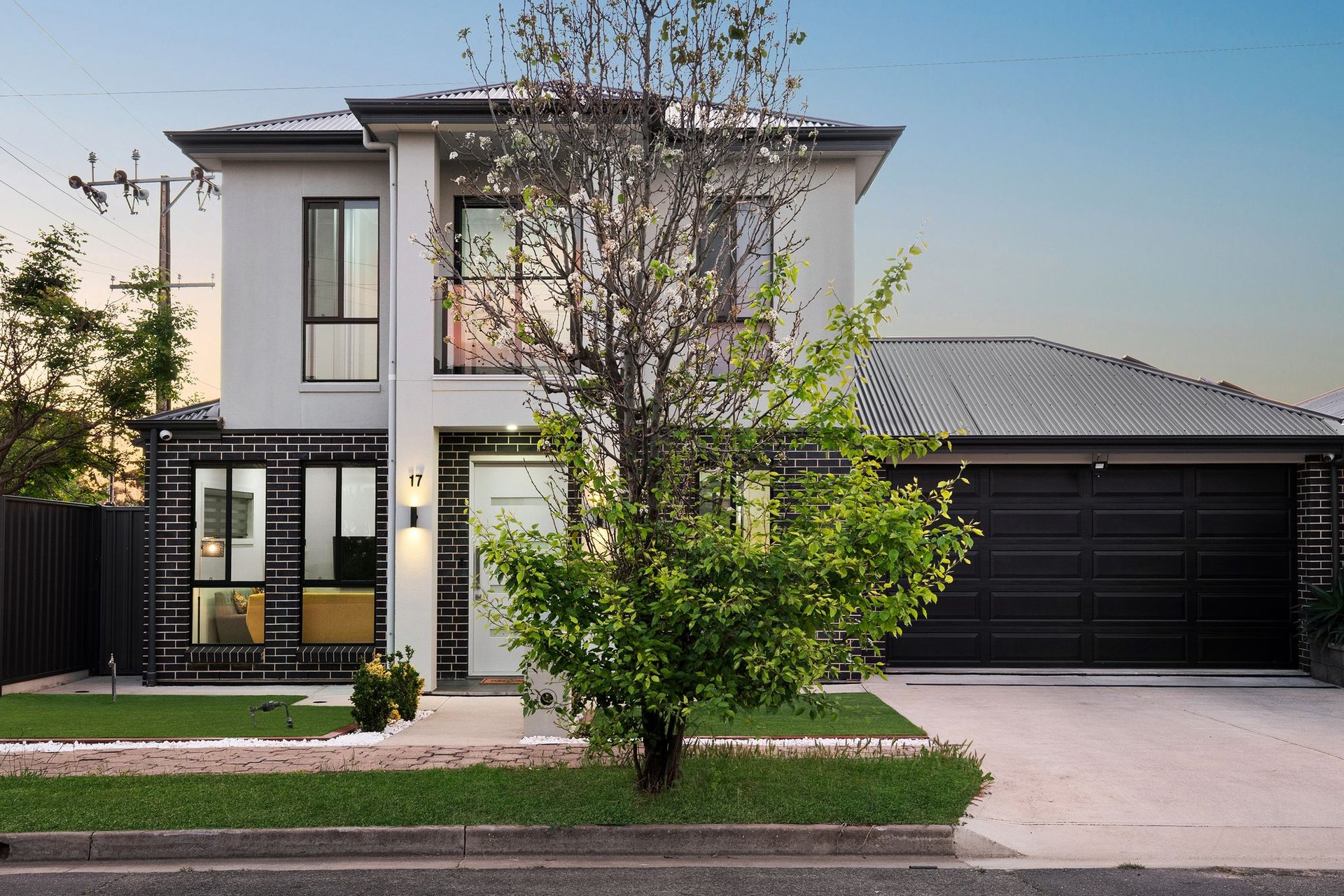 17 Stewart Avenue, Northfield
