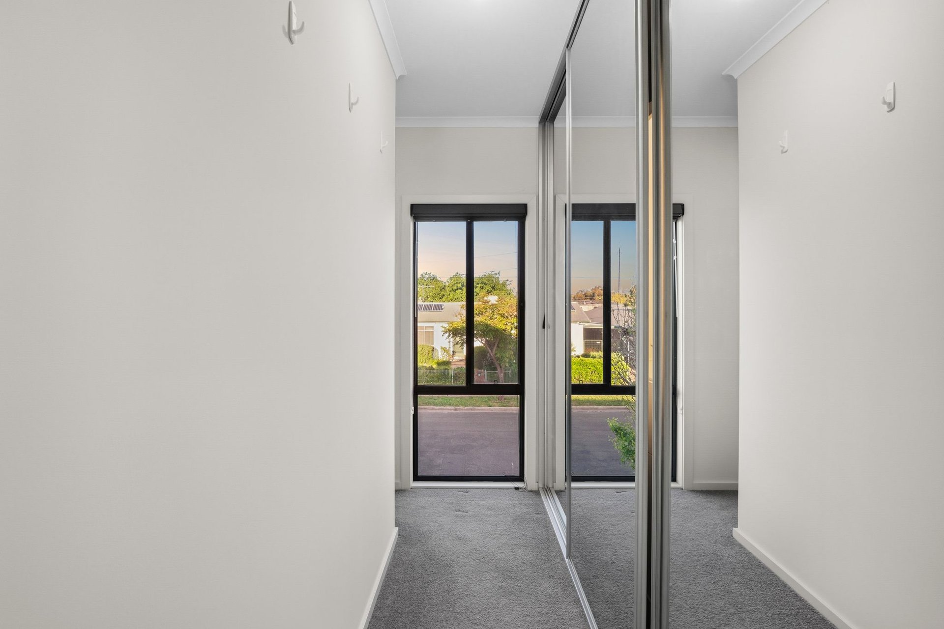17 Stewart Avenue, Northfield