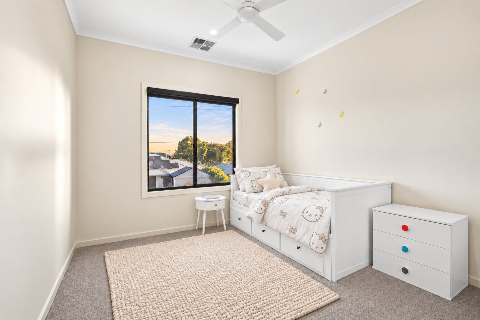 17 Stewart Avenue, Northfield