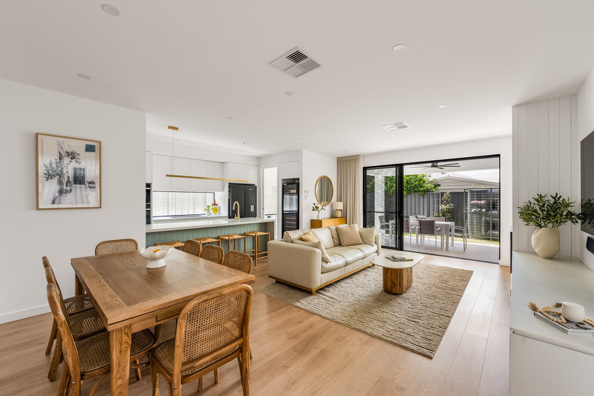 10A Roban Street, West Beach
