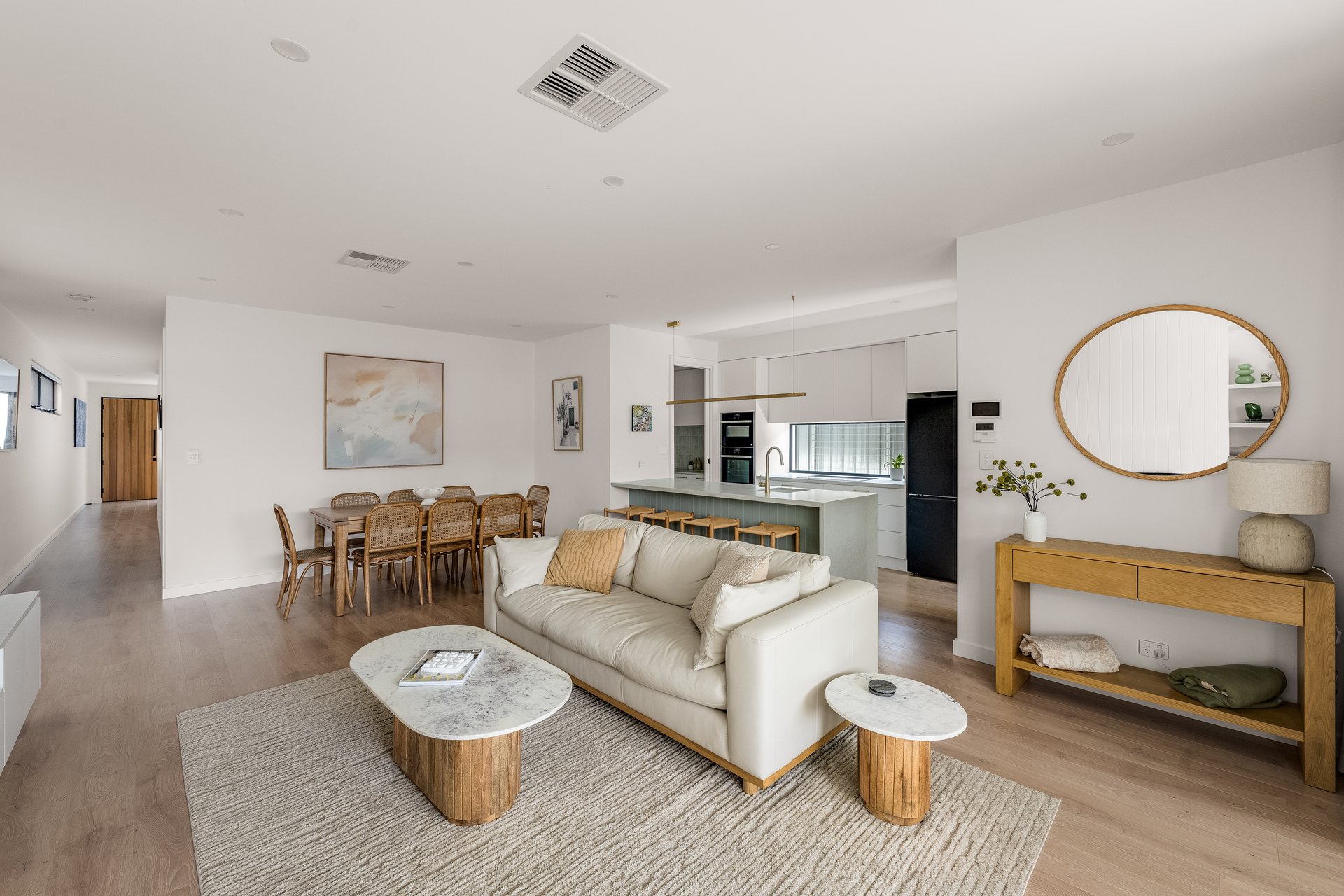 10A Roban Street, West Beach