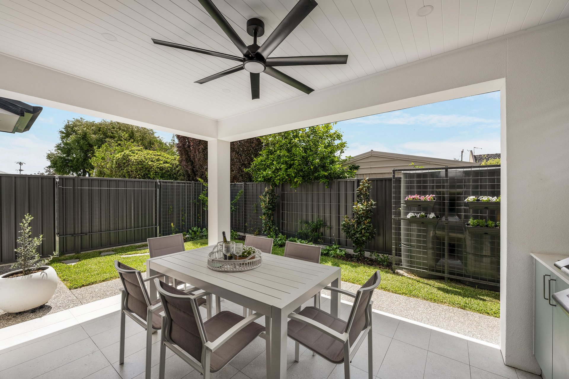 10A Roban Street, West Beach