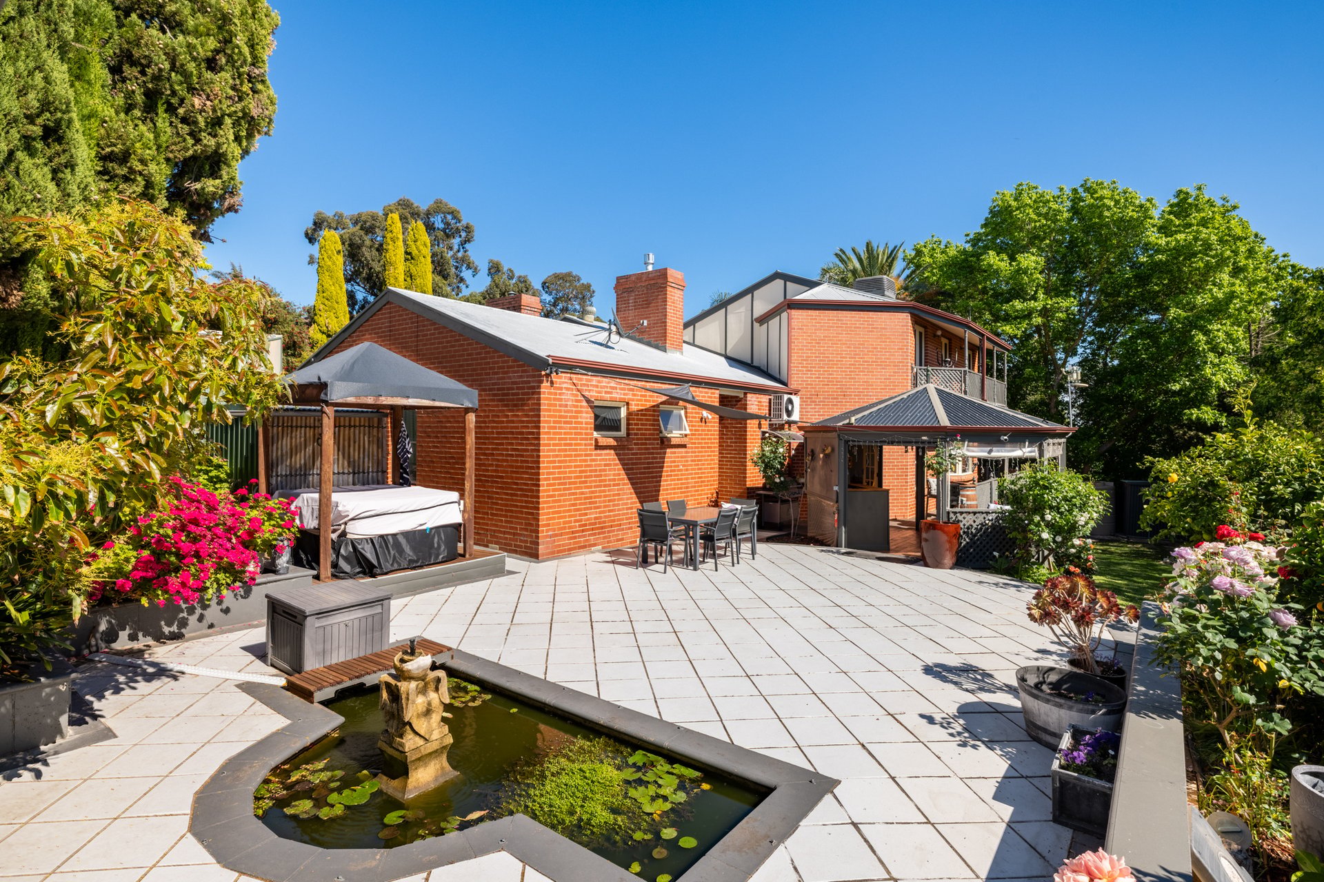 7 Goldfinch Place, Flagstaff Hill