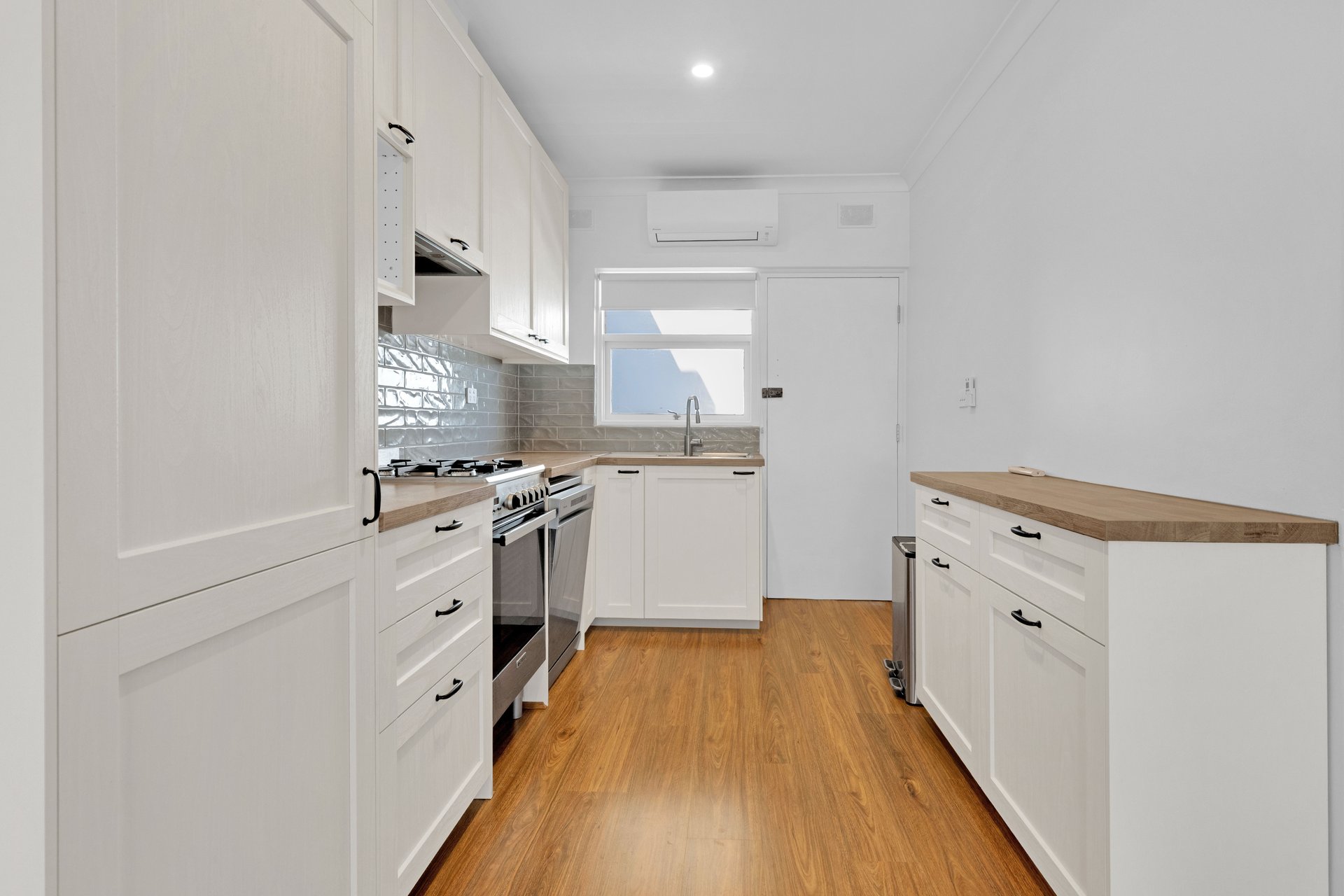 6/102 Seaview Road, West Beach