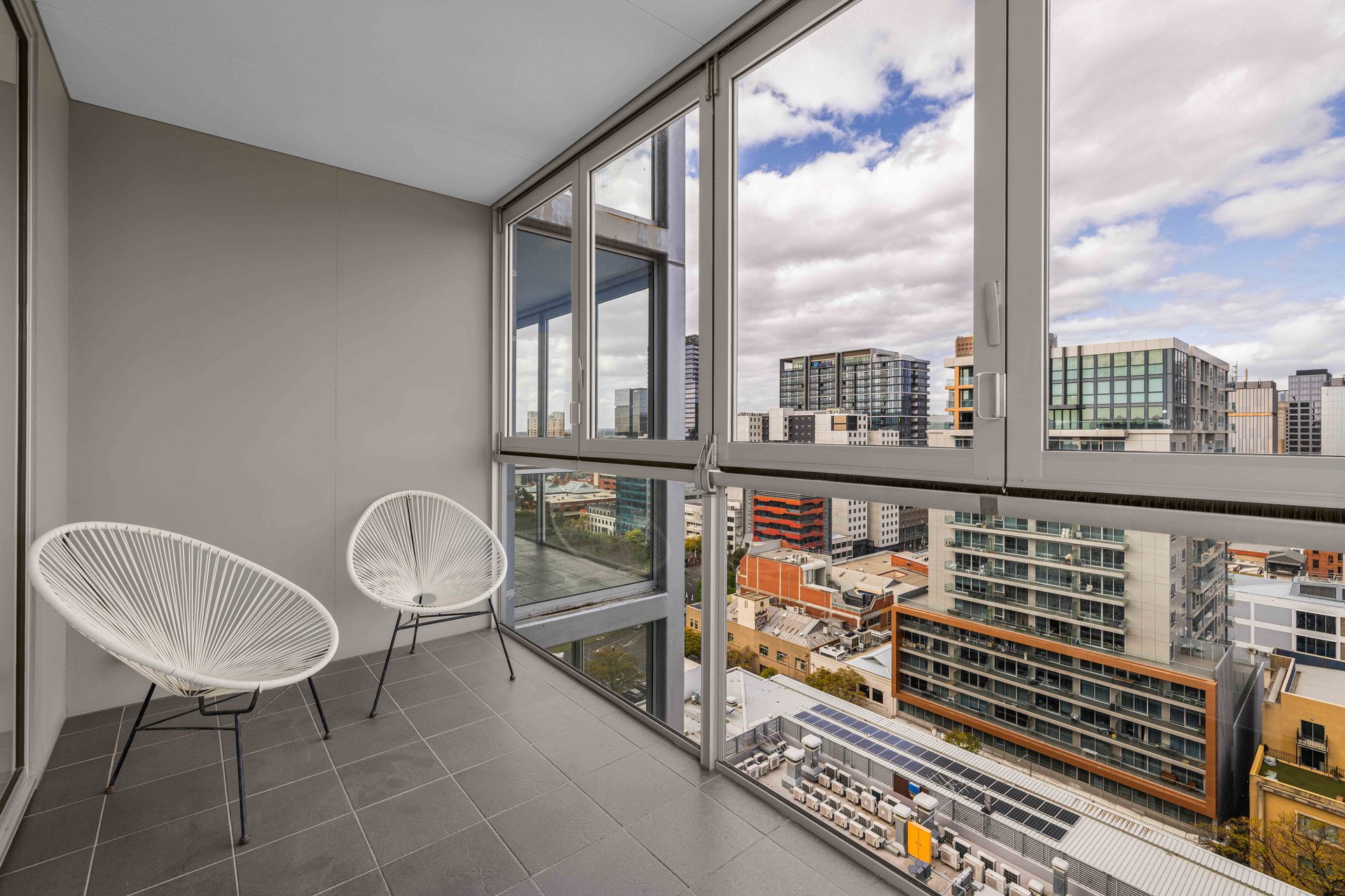 1602/10 Balfours Way, Adelaide