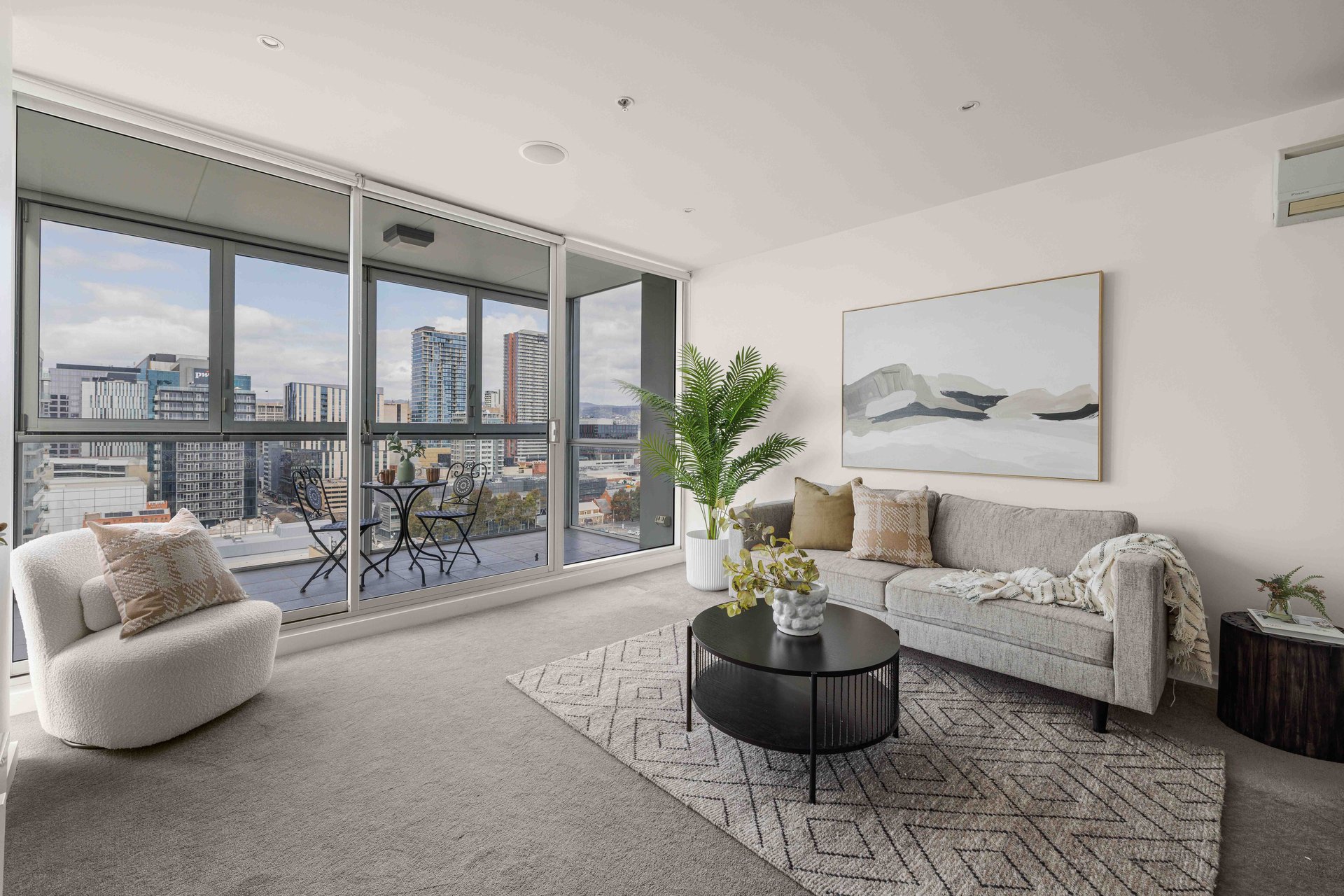 1602/10 Balfours Way, Adelaide