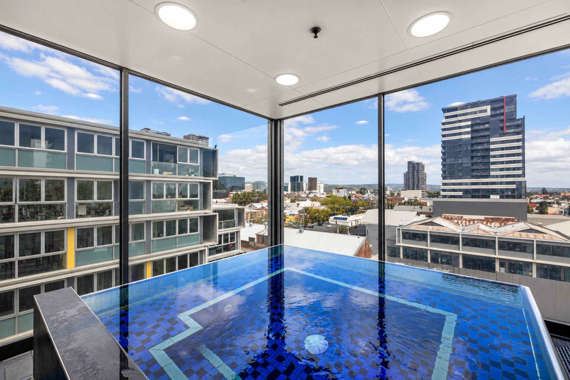 1602/10 Balfours Way, Adelaide