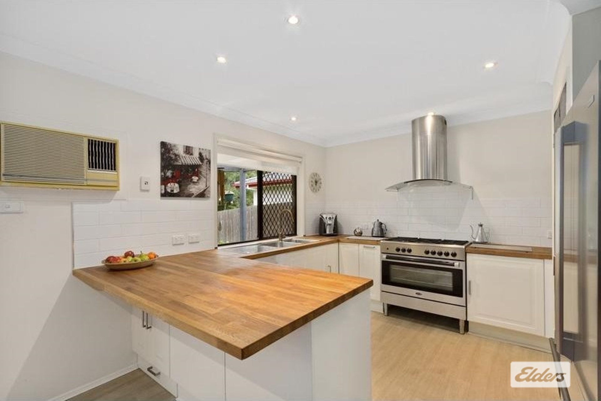 26 Oxley Circuit, Daisy Hill, QLD, 4127
