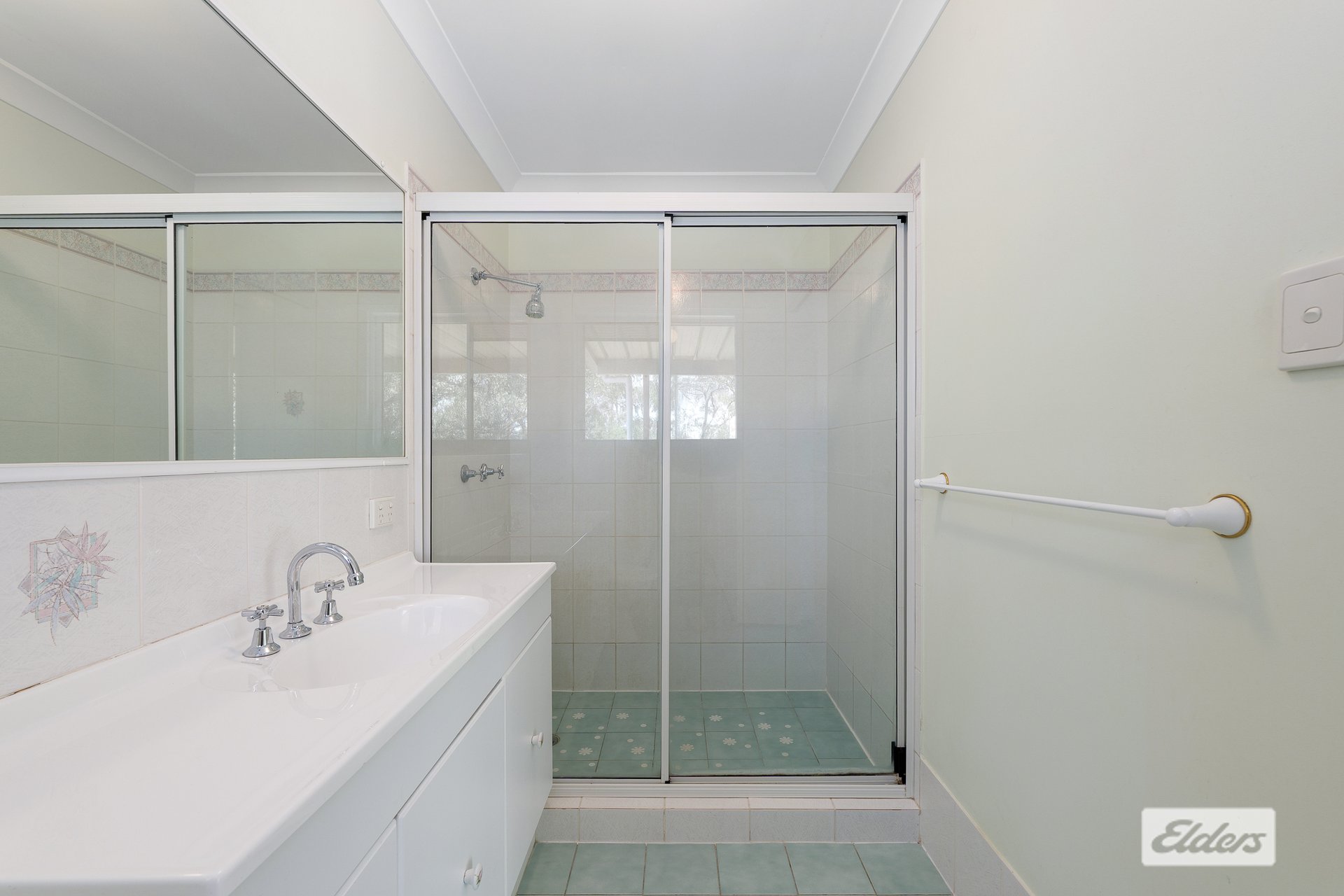 15 Lagrange Court — photo 9 of 10