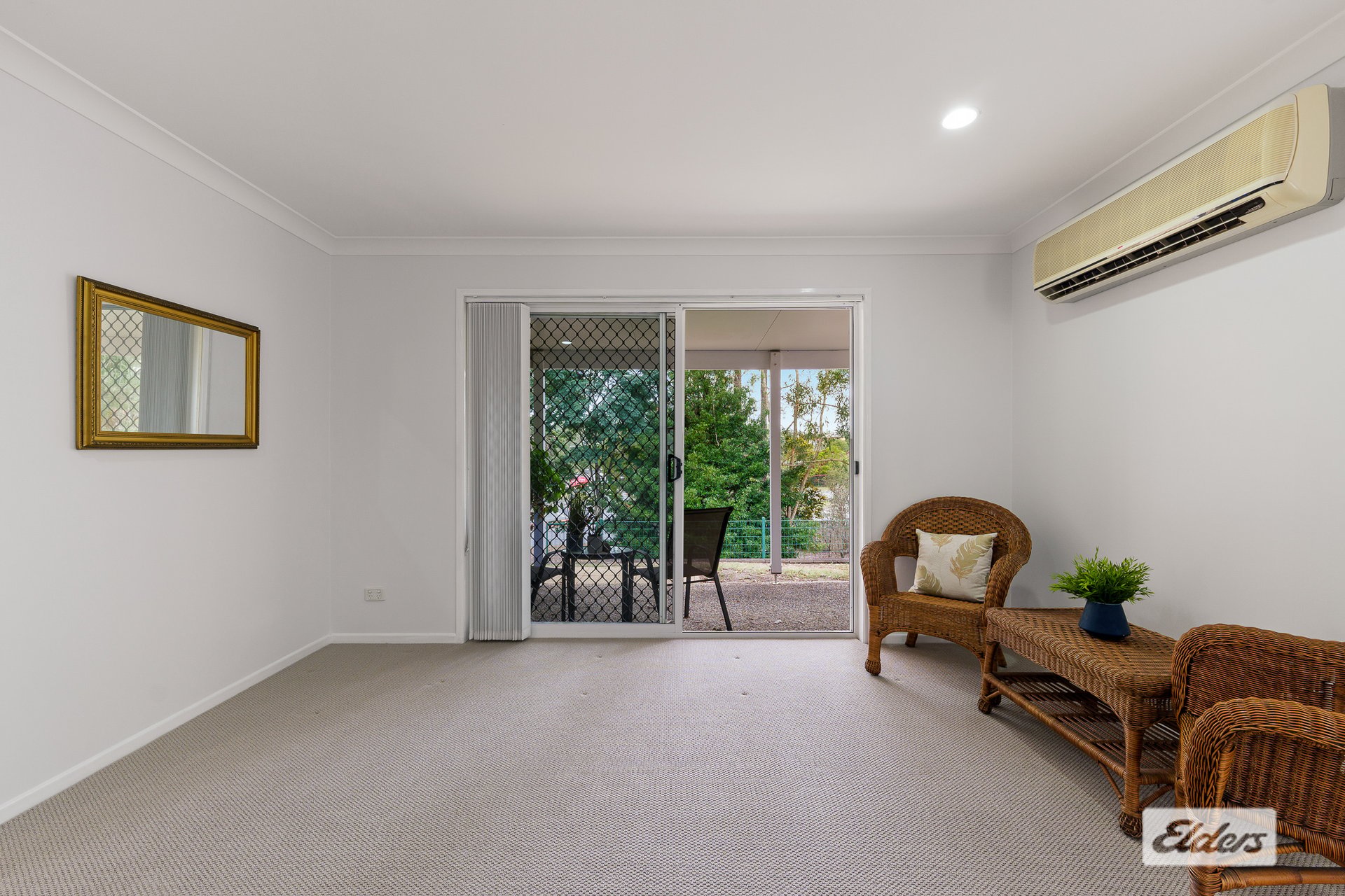 12 Lagrange Court — photo 7 of 10