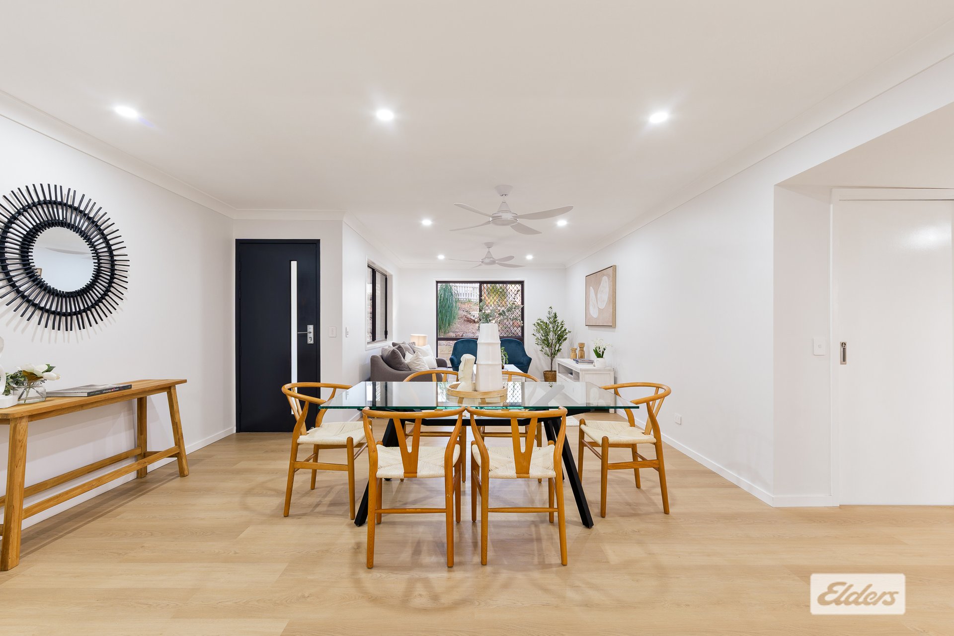 8 Erasmus Street — photo 2 of 10