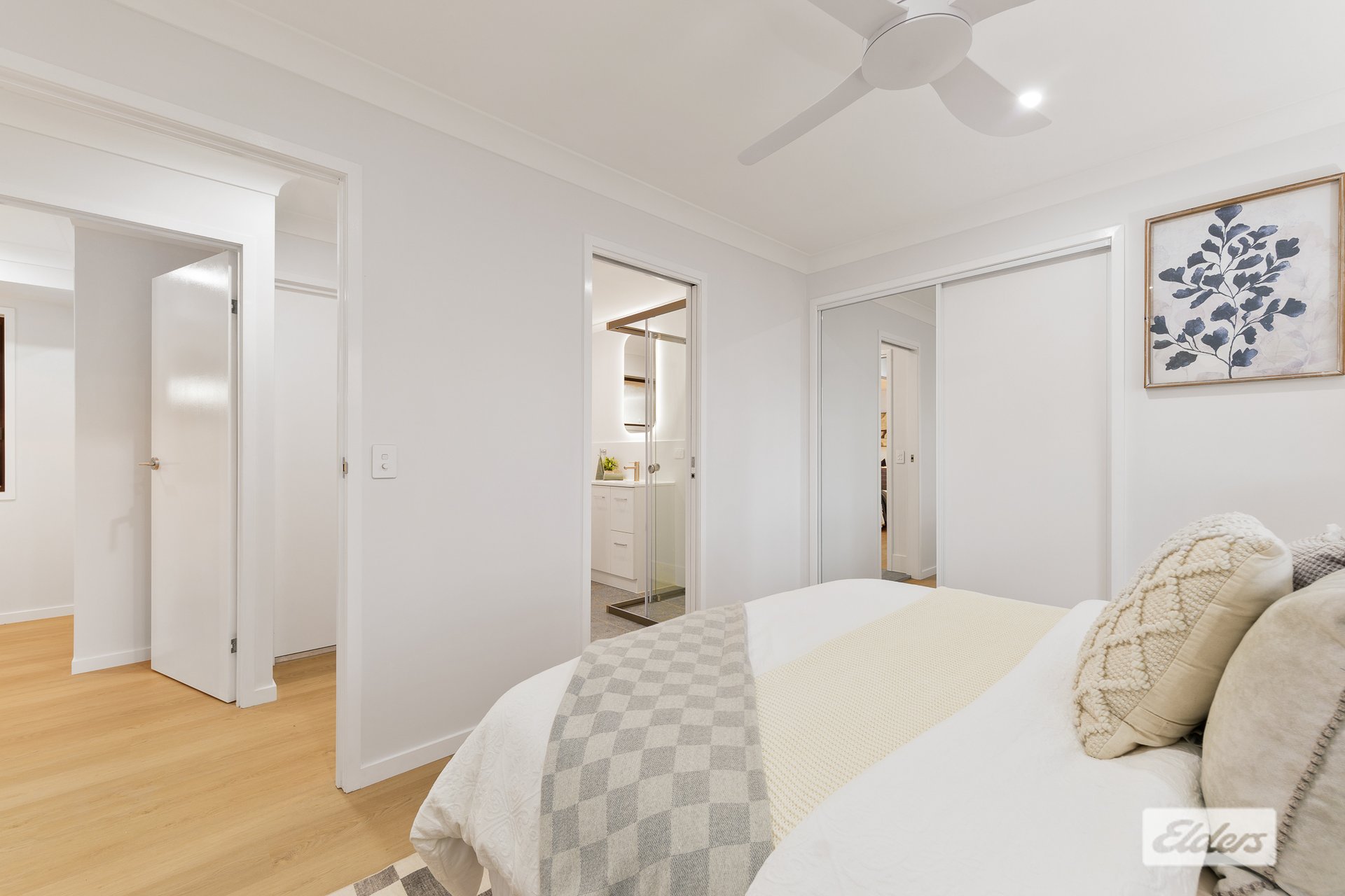 8 Erasmus Street — photo 7 of 10