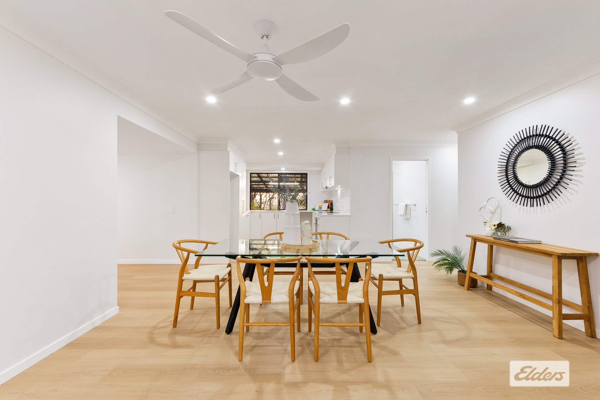 8 Erasmus Street — photo 5 of 10