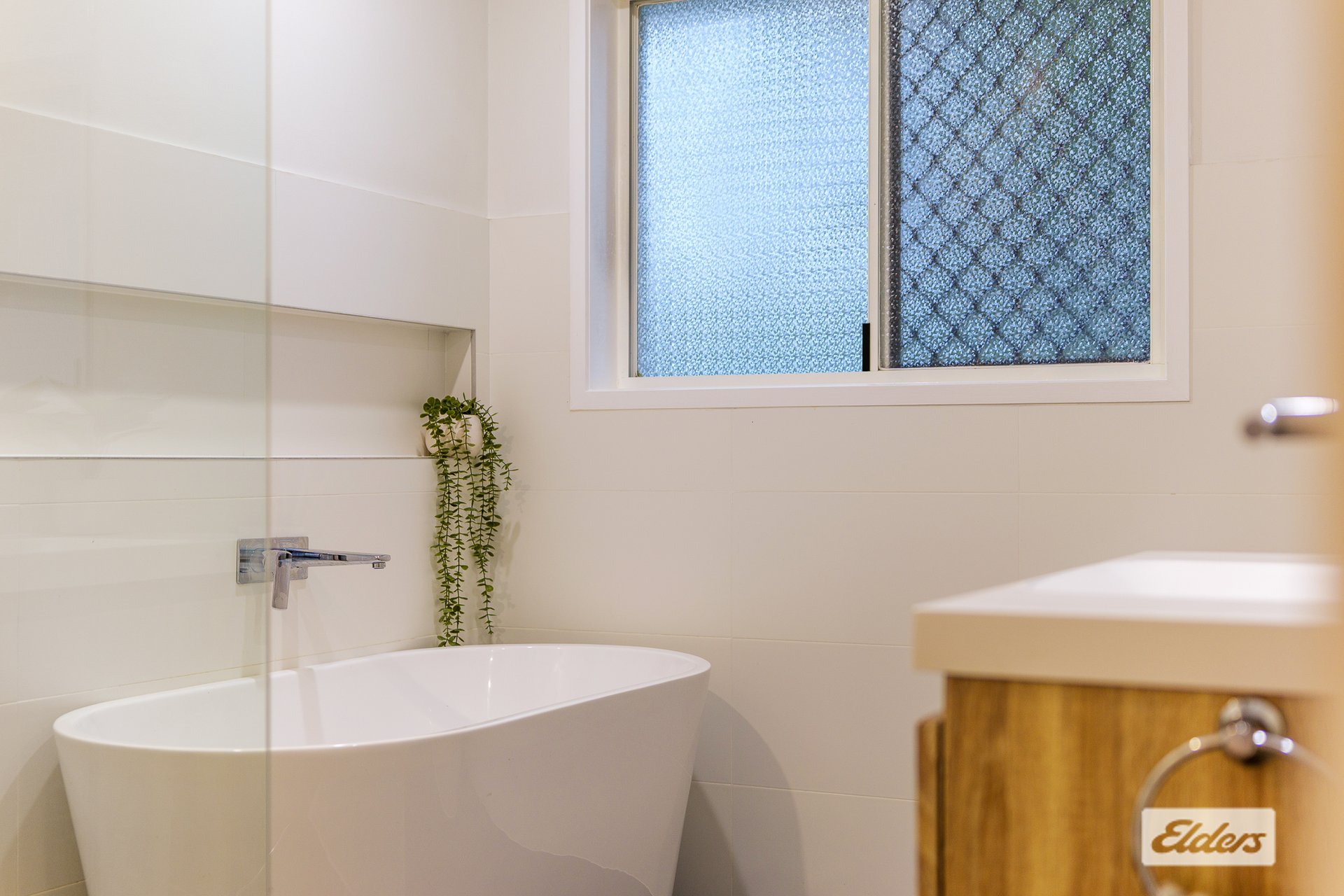 9 Corndale Street — photo 7 of 10