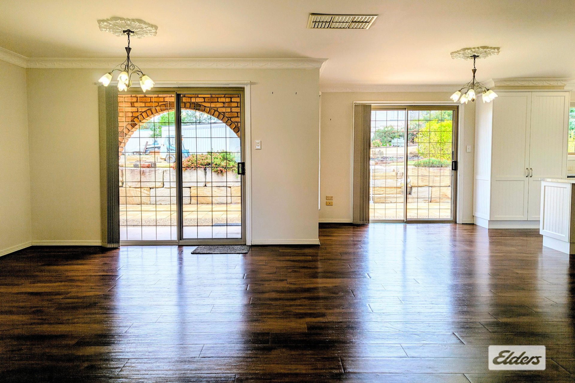 119 Locke Street — photo 8 of 10